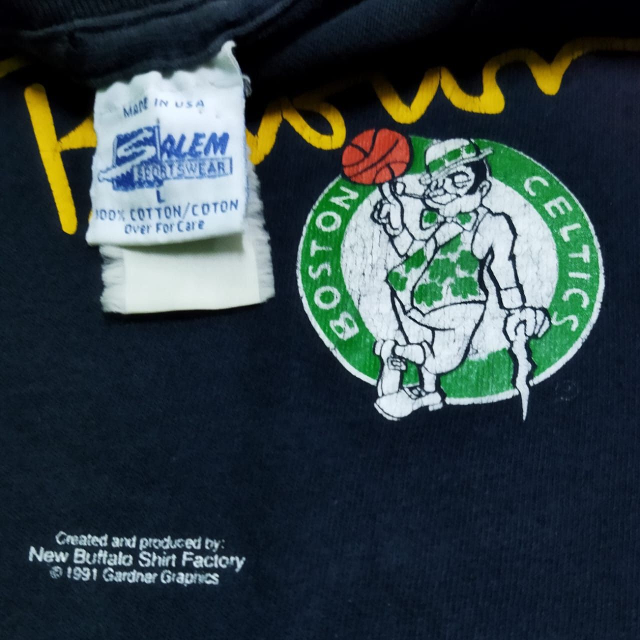 NBA 1991 Dee Brown Boston Celtics Big Face Single Stitch Tee Size US L / EU 52-54 / 3 - 3 Thumbnail
