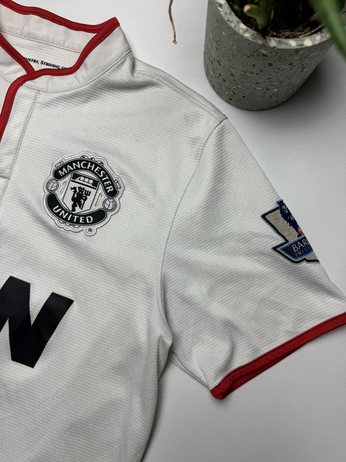 Nike RARE vintage Manchester United Nike soccer jersey V.persie Size US S / EU 44-46 / 1 - 11 Thumbnail