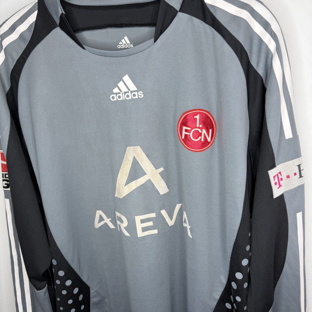 Adidas Adidas 1.FCN Nurnberg goalkeeper jersey Klewer 18 2008 Y2K Size US XL / EU 56 / 4 - 8 Thumbnail