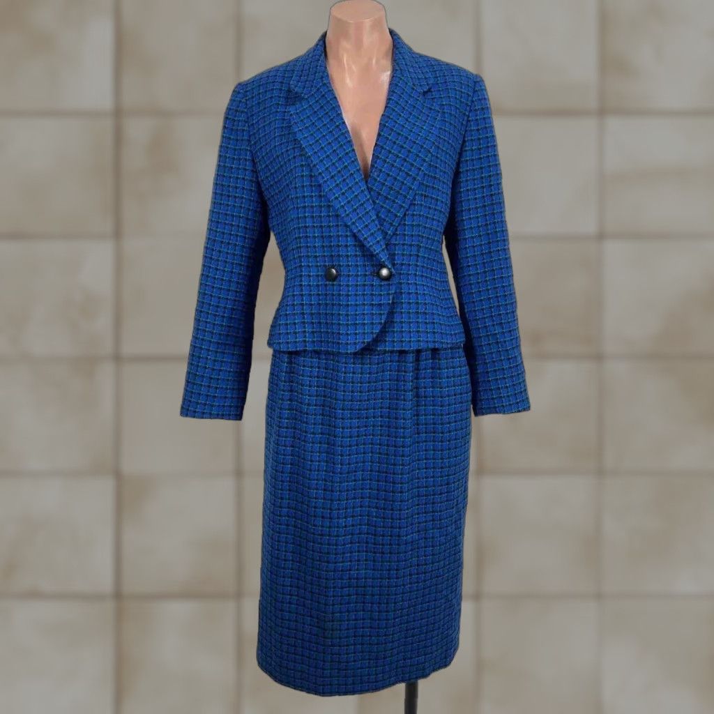 Vintage Pendleton Women's 2-Piece Wool Skirt Suit Plaid Blue 10P