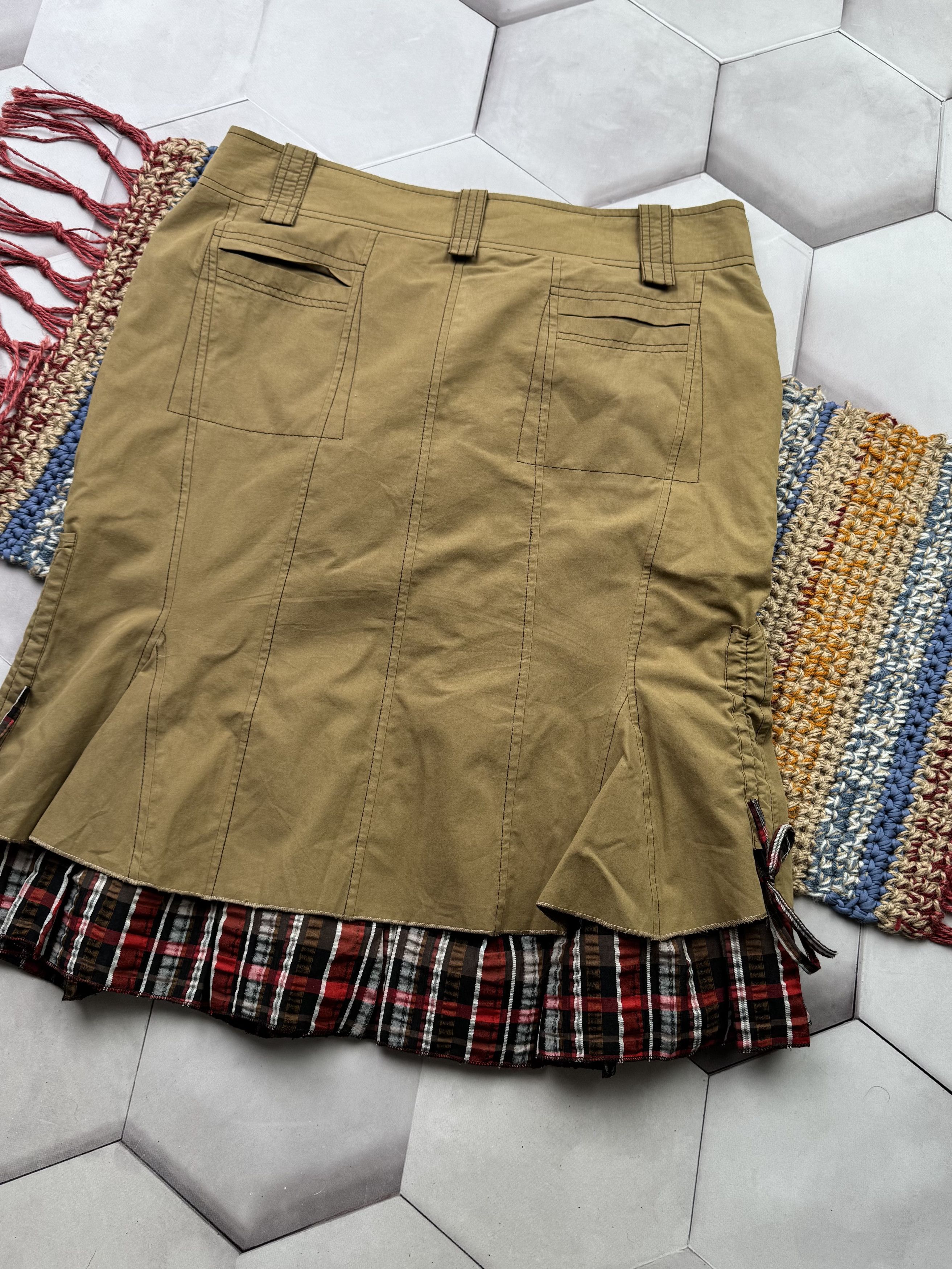 Japanese Brand Vintage Bondage Skirt (E4) Size 32" / US 10 / IT 46 - 7 Thumbnail