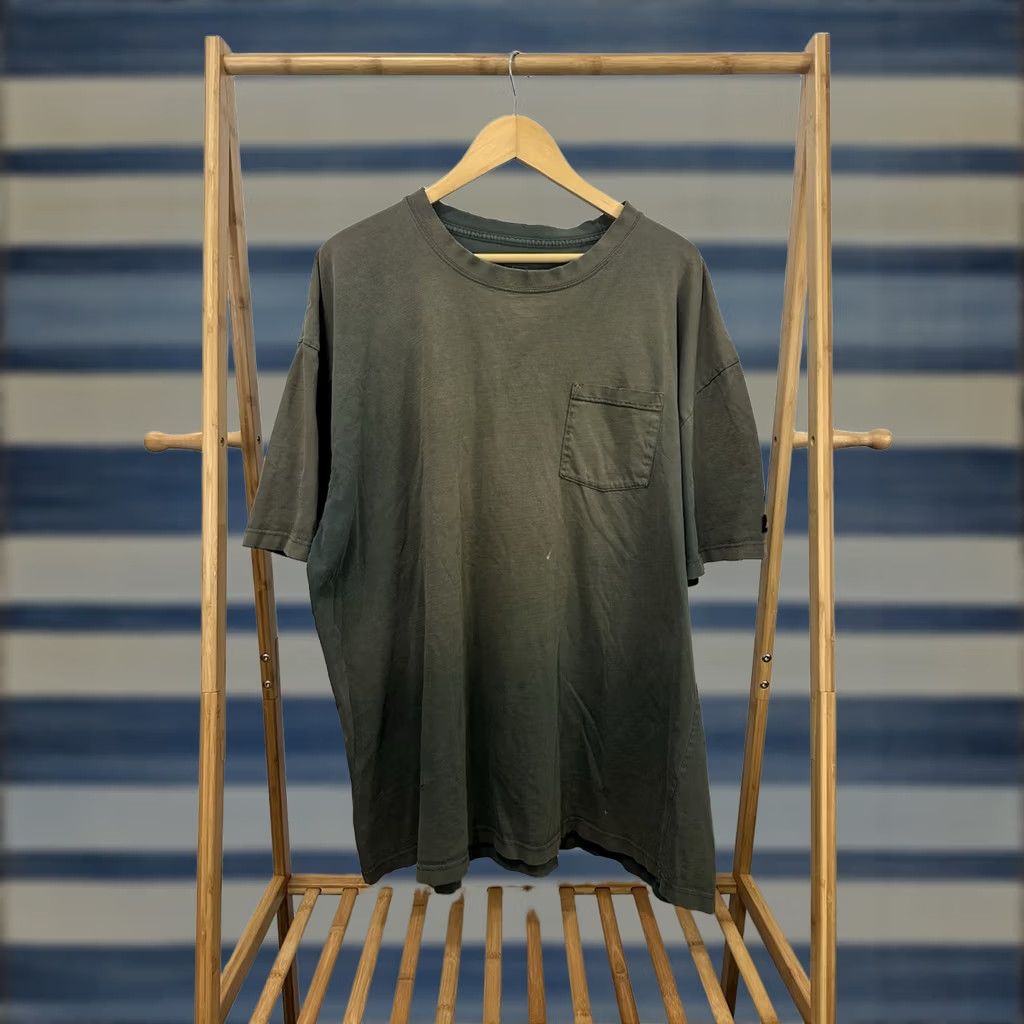 Dickies Dickies T-Shirt Shirt Men 3XL Green VTG Gradient Sun Faded Worn Work WIP Pocket Front Mens Size US XXL / EU 58 / 5 - 1 Thumbnail