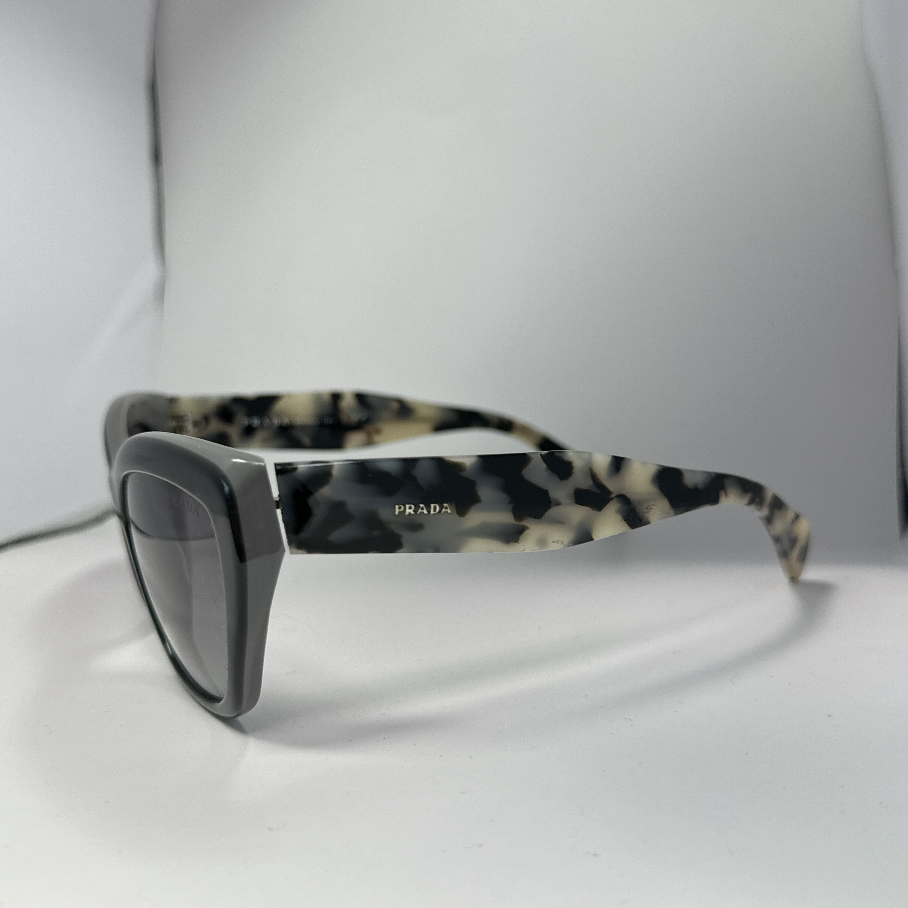 Prada Vintage Avant Garde Prada Tortoise Sunglasses Y2K Size ONE SIZE - 2 Thumbnail
