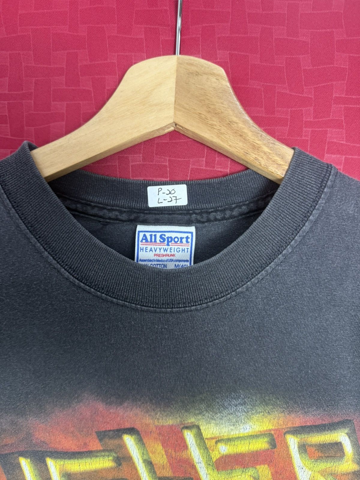 Band Tees × Rap Tees × Vintage Vintage Usher Rap Tees Tour Size US M / EU 48-50 / 2 - 3 Thumbnail