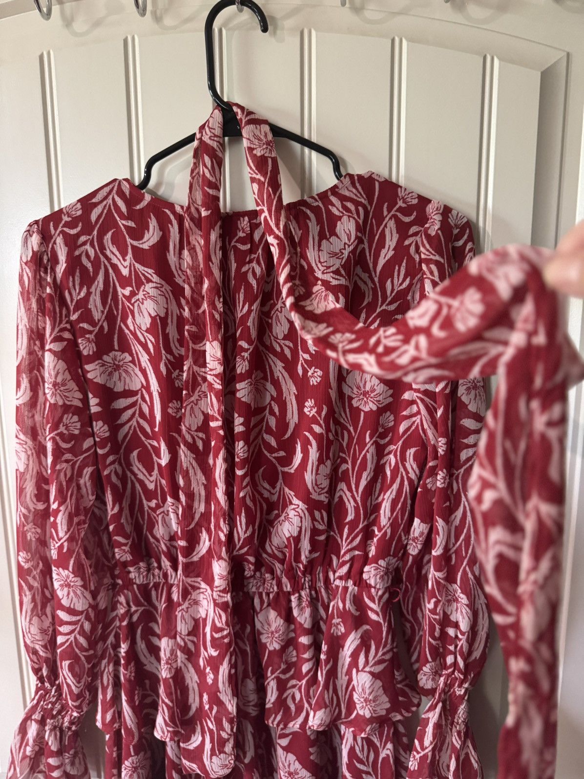 Lauren Conrad LAUREN CONRAD Red/Cream Floral Wrap Dress, Belted Size S / US 4 / IT 40 - 11 Thumbnail
