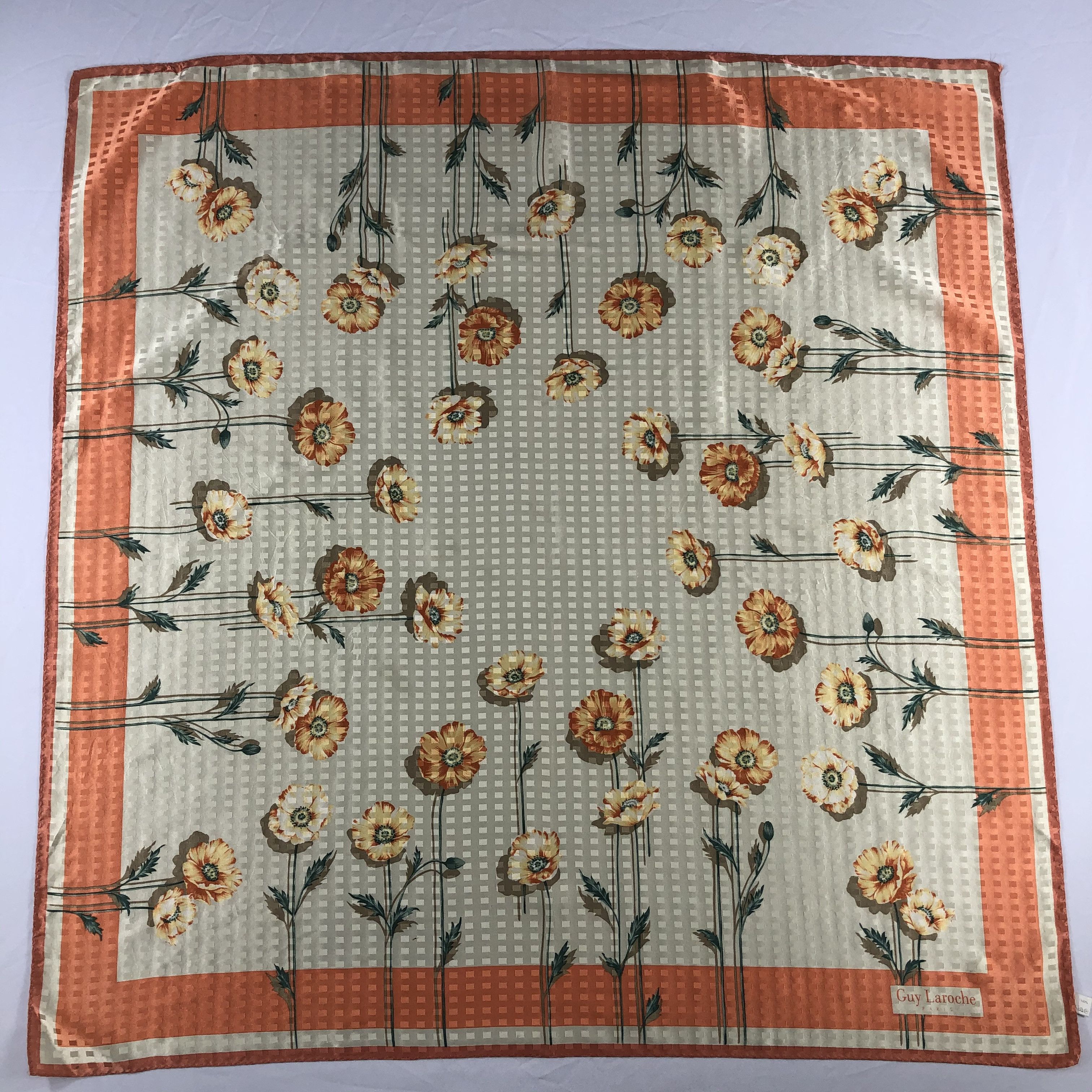 Guy Laroche Vintage Guy Laroche Silk Scarf Size ONE SIZE - 1 Thumbnail
