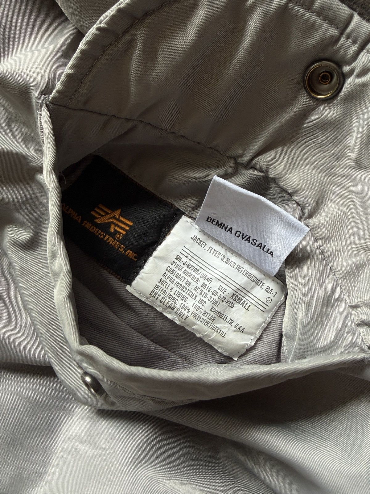 Alpha Industries × Vetements Demna Gvasalia Vetements Hooded Alpha Bomber Size US XS / EU 42 / 0 - 9 Thumbnail