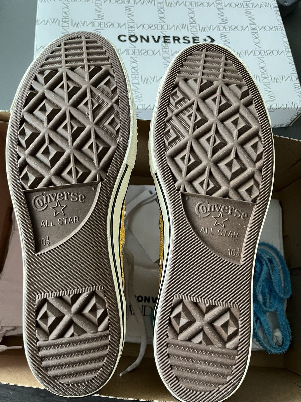 Converse × JW Anderson Super Rare JW Anderson x Converse Limited Edition Sneaker Size US 11 / EU 44 - 12 Thumbnail