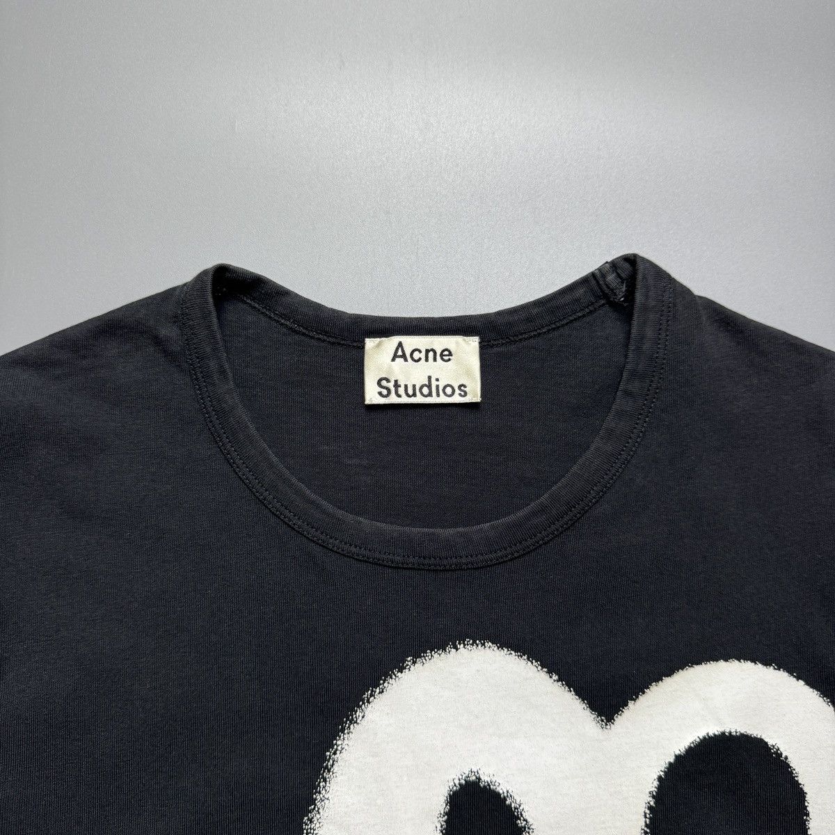 Acne Studios Acne Studios - Heart Paint Boxy Fit Tshirt Size S / US 4 / IT 40 - 6 Thumbnail
