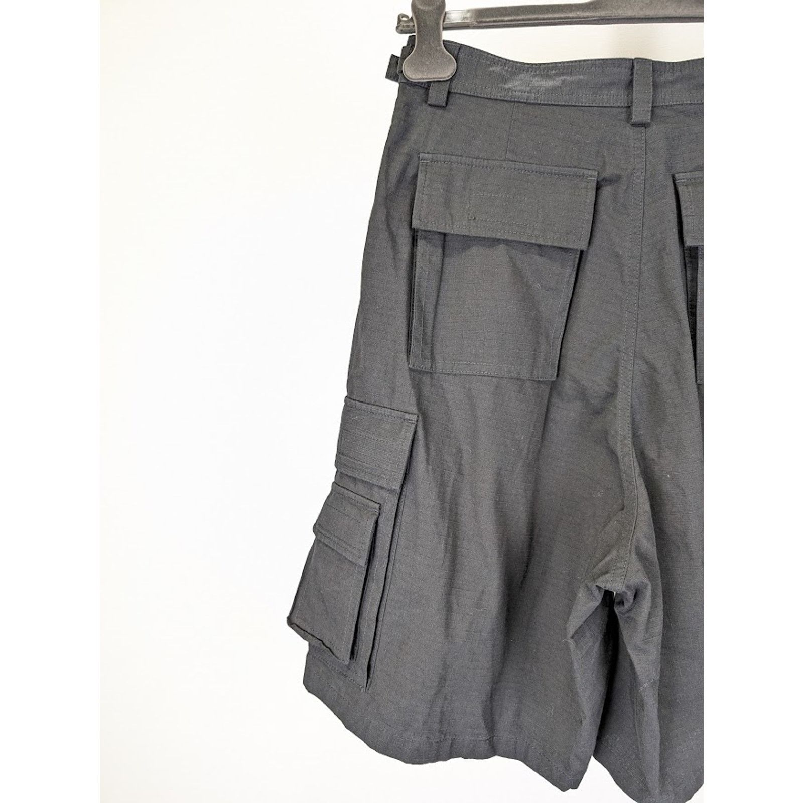 Balenciaga o1rshd1 Cotton Ripstop Gamer Shorts in Black Size US 32 / EU 48 - 12 Thumbnail