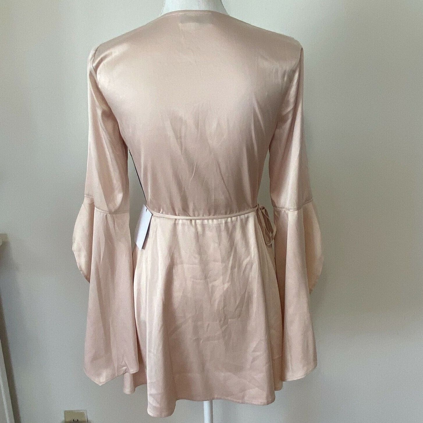 Other NWT Revolve Majorelle Satin Hex Mini Tie Wrap Bell Sleeve SM Size S / US 4 / IT 40 - 3 Thumbnail