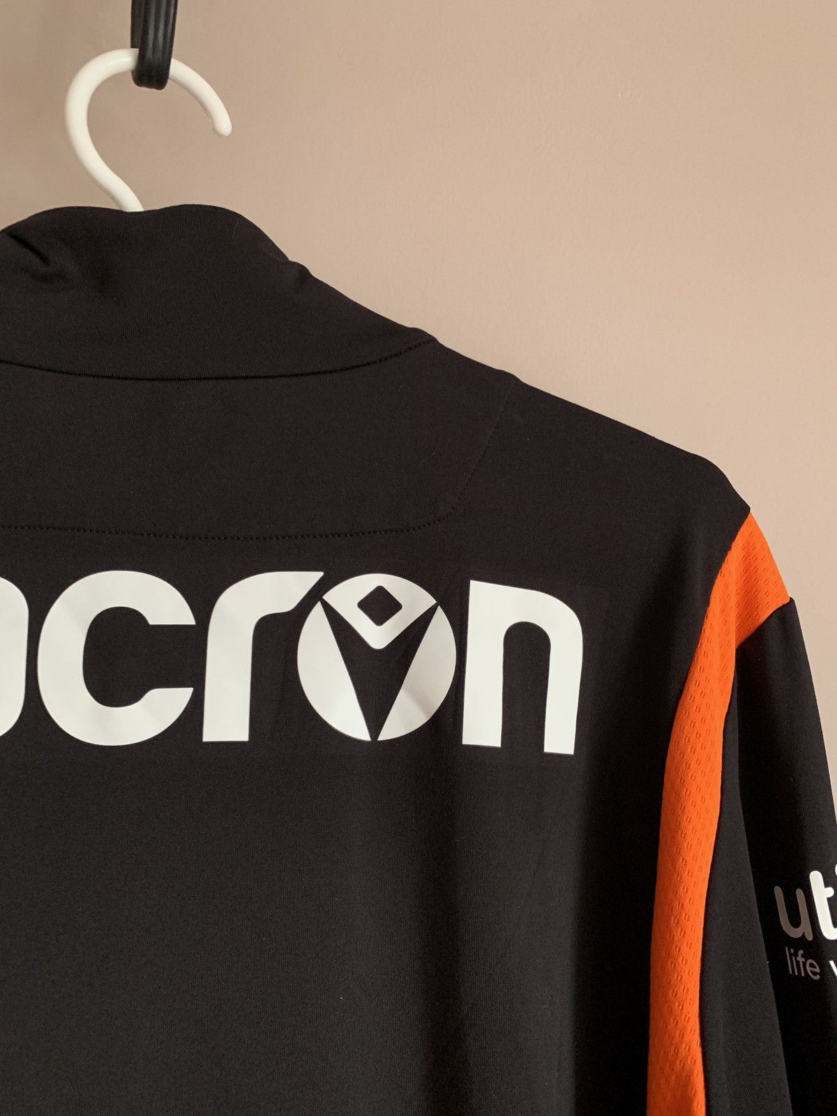 Macron Dundee United 1/3 Football Long Sleeve Shirt Macron Soccer L Size US L / EU 52-54 / 3 - 7 Thumbnail