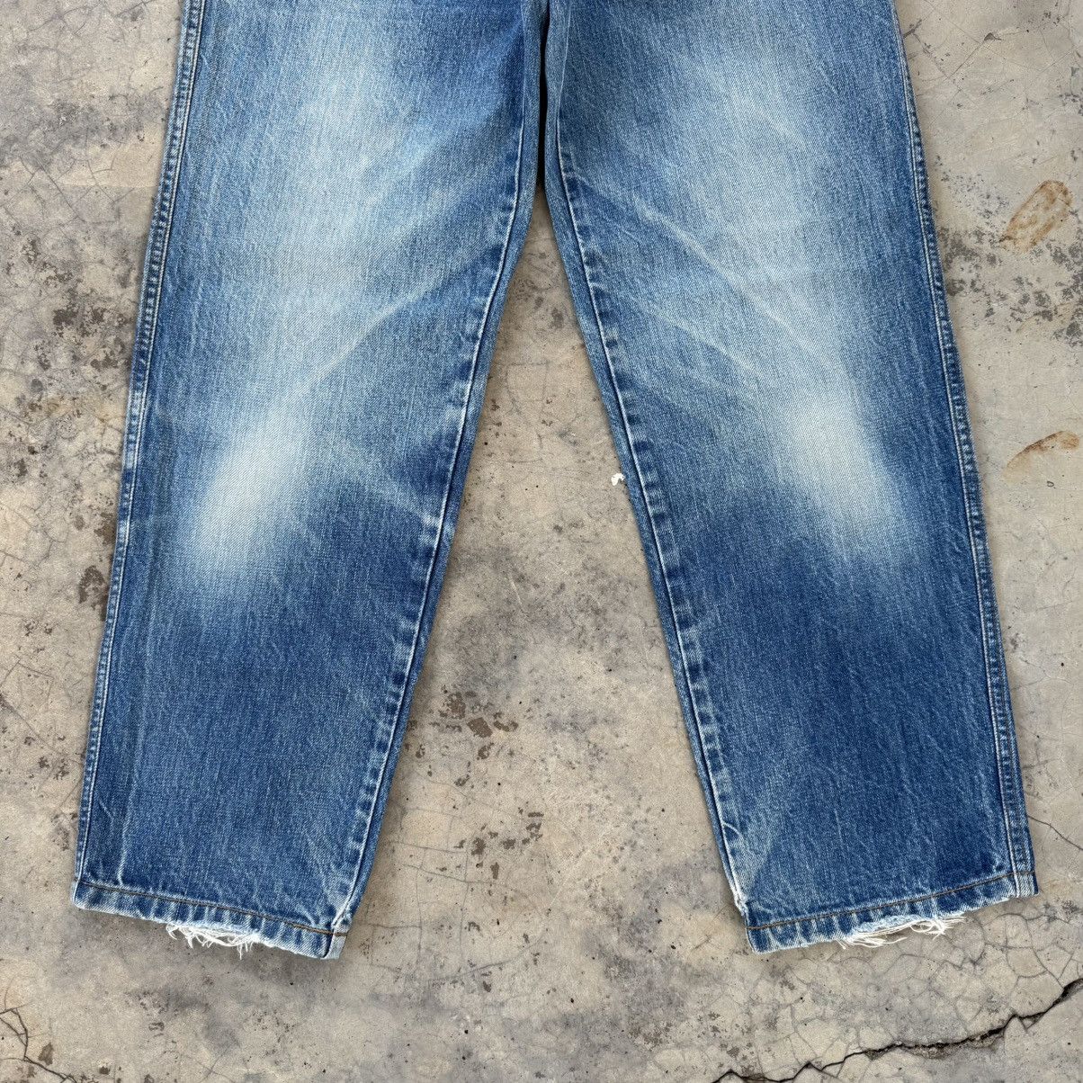 Trussardi Vintage trussardi distressed faded jeans pants Size US 30 / EU 46 - 4 Thumbnail