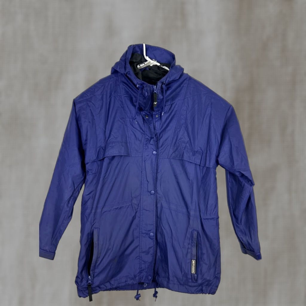 Helly Hansen VINTAGE Helly Hansen Mens Jacket Rain Coat Packable Blue L Size Small Holes Vented Size US L / EU 52-54 / 3 - 1 Thumbnail
