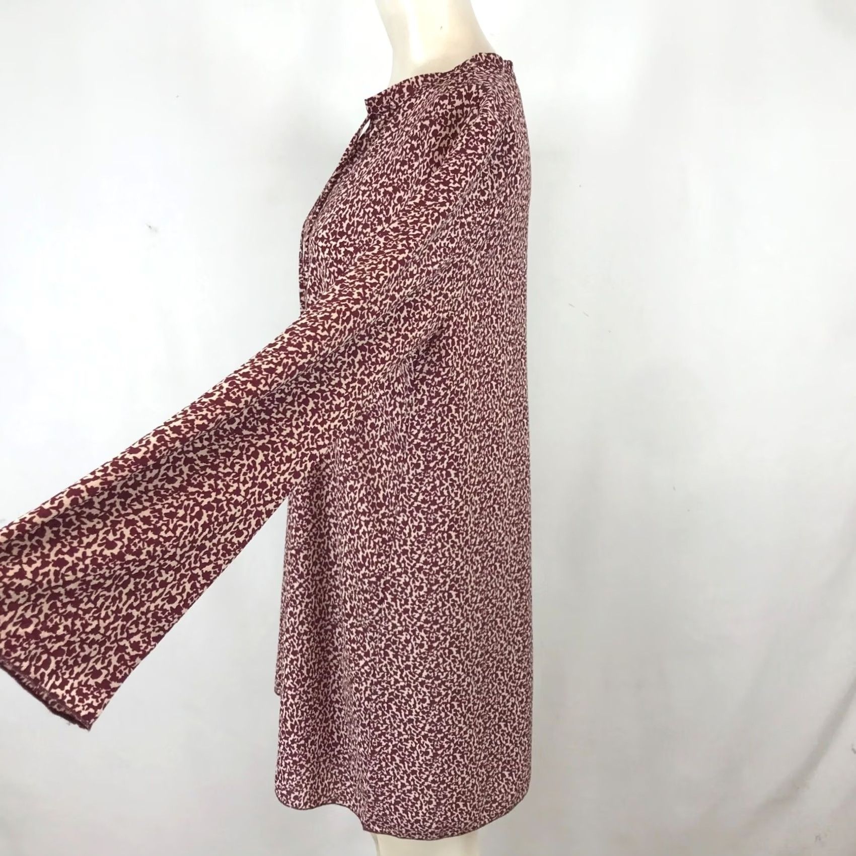 Vintage LA FEE MARABOUTE'E WOMENS 40 BURGUNDY LONG SLEEVE V NECK POLYESTER TUNIC TOP Size S / US 4 / IT 40 - 4 Thumbnail