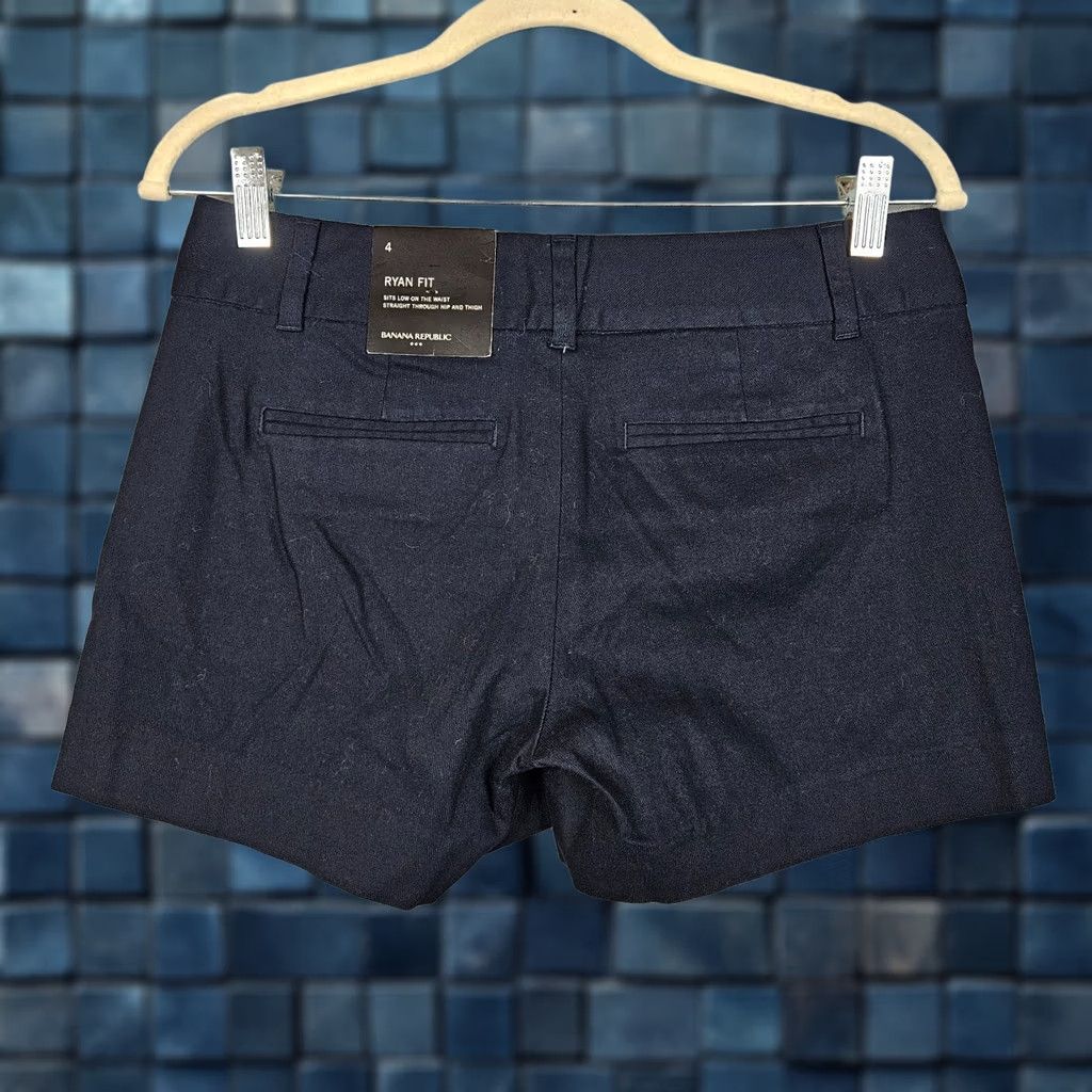 Banana Republic Banana Republic Shorts Women's Size 4 Navy blue Ryan Fit Straight NEW Size 27" / US 4 / IT 40 - 1 Thumbnail