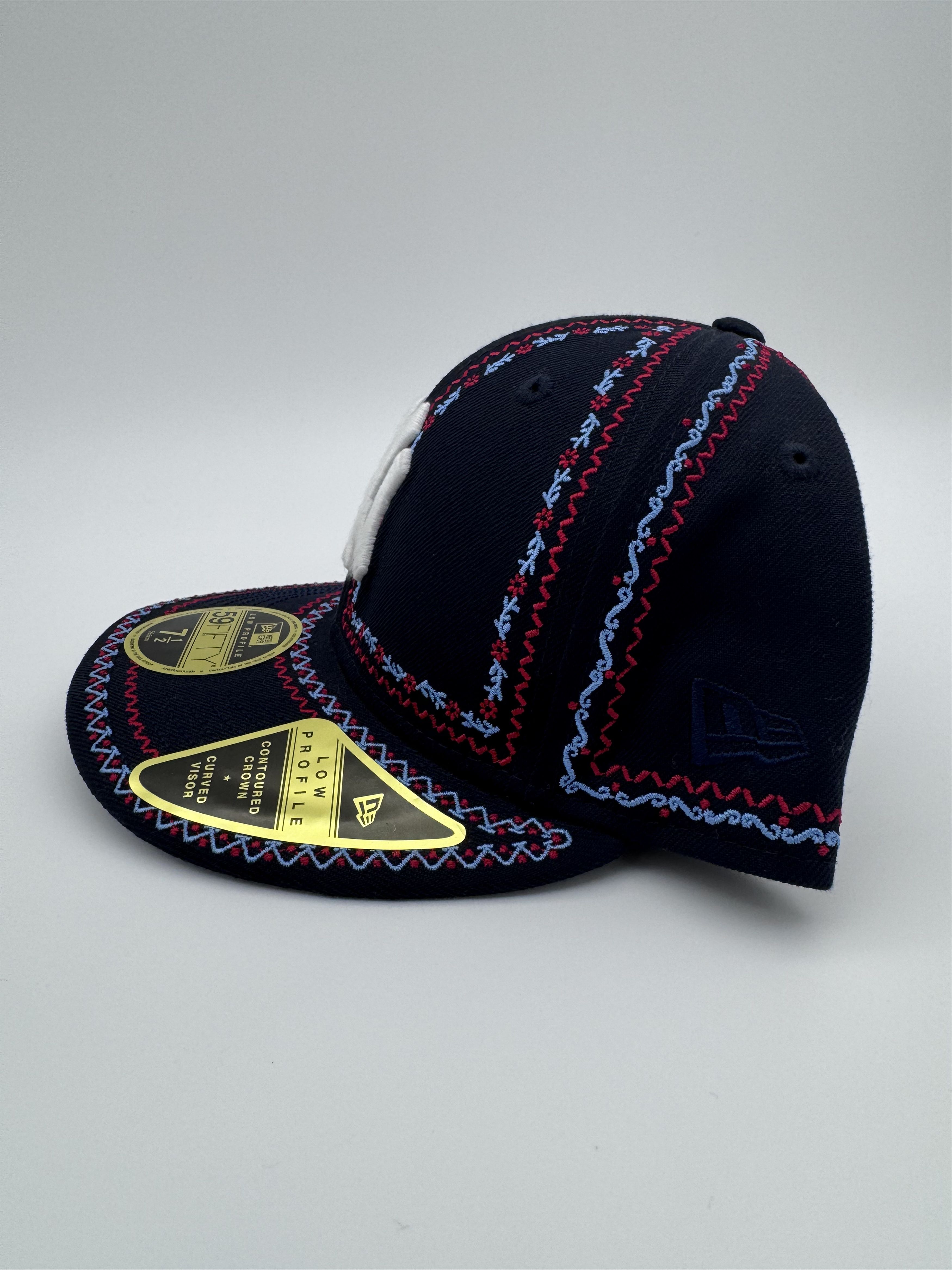 Kith Kith New York Yankees Floral Frame Fitted Hat Size ONE SIZE - 3 Thumbnail
