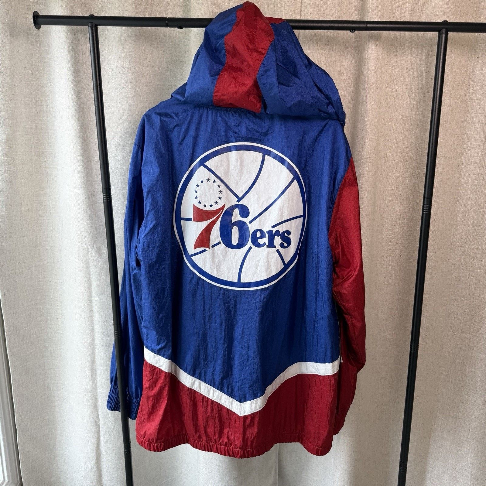 Mitchell & Ness Mitchell & Ness 76ers Hardwood Classics WindbreakerXL Fall22 Size US XL / EU 56 / 4 - 4 Thumbnail