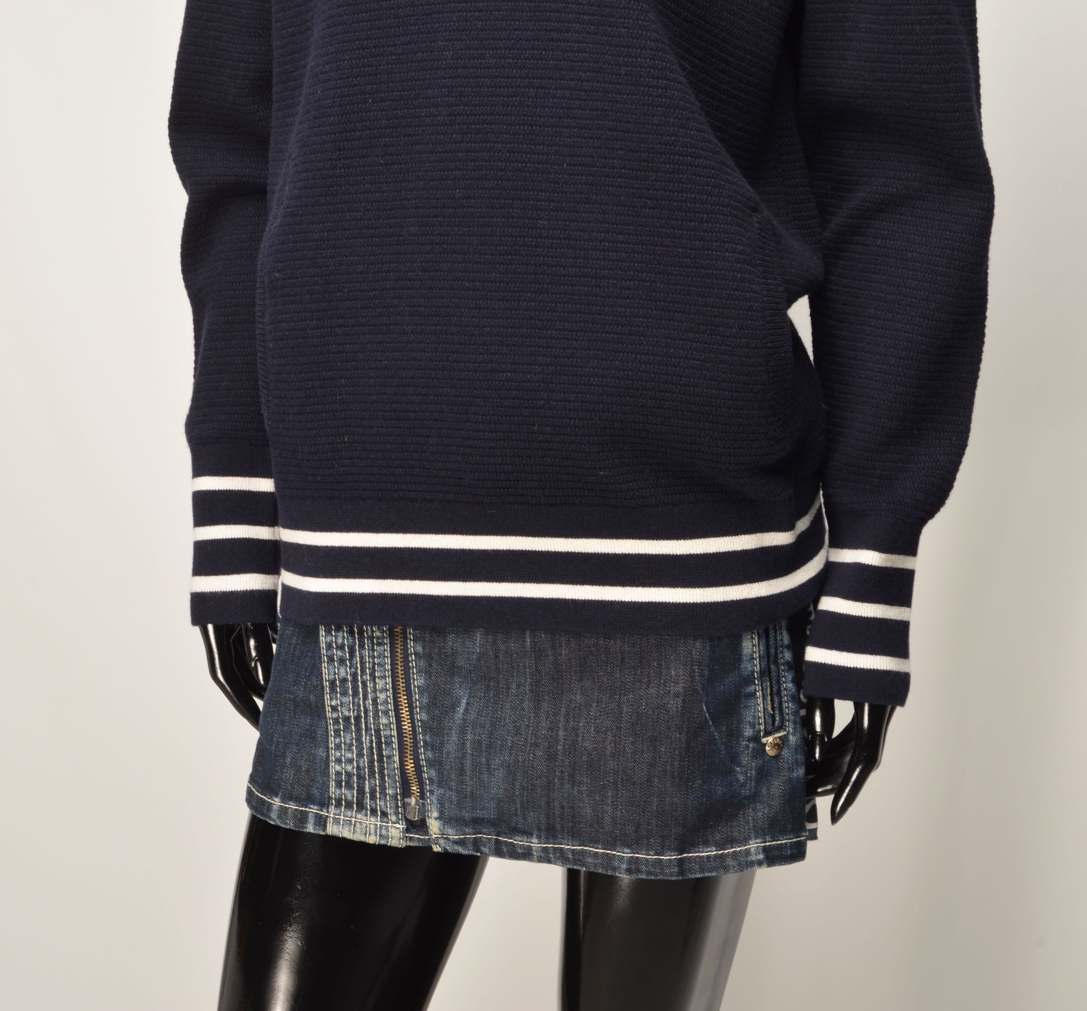 Saint James Vintage Saint James Wool Blend Navy V-Neck Sweater Size S / US 4 / IT 40 - 3 Thumbnail