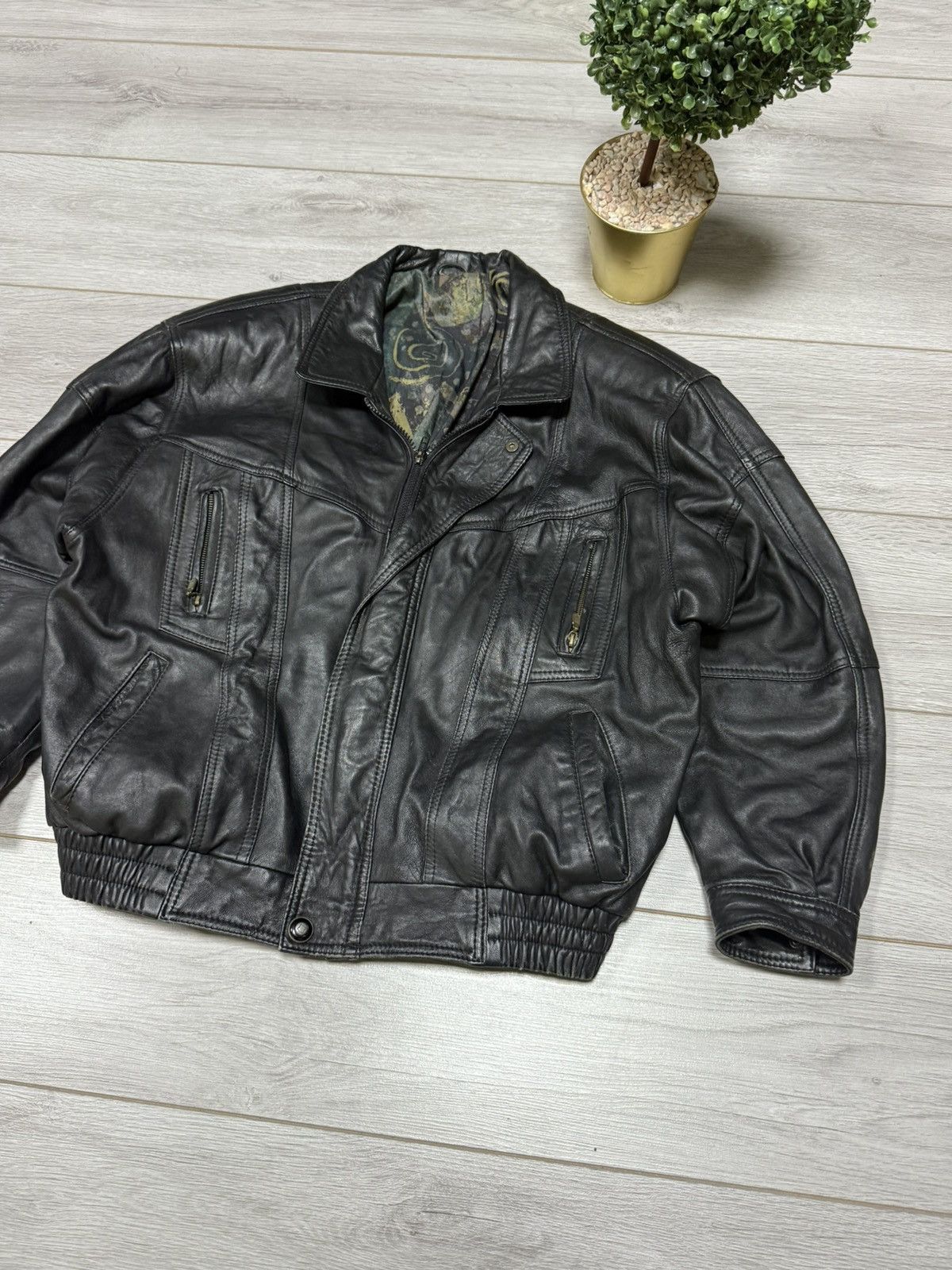 Genuine Leather leather bomber jacket zip vintage wide Size US M / EU 48-50 / 2 - 1 Thumbnail