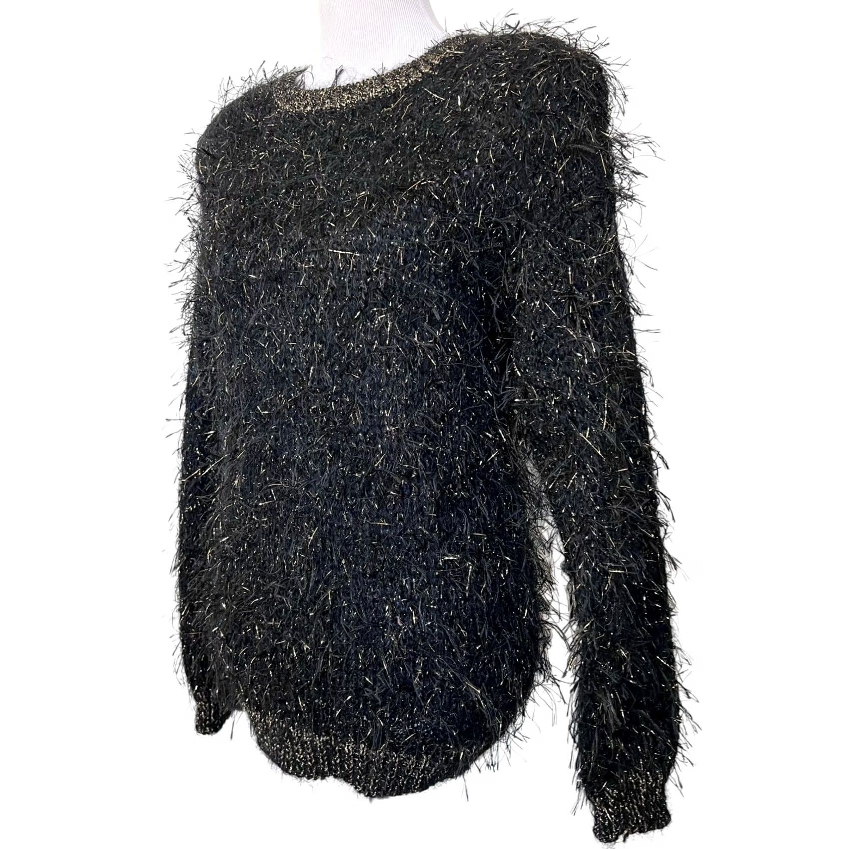 Vintage VINTAGE Lilly of California Sweater Black w/ Gold Eyelash Wool Blend Women’s L Crew Neck Long Sleeve Pullover 80s 90s Shaggy Fuzzy Designer Womens Size L / US 10 / IT 46 - 4 Thumbnail