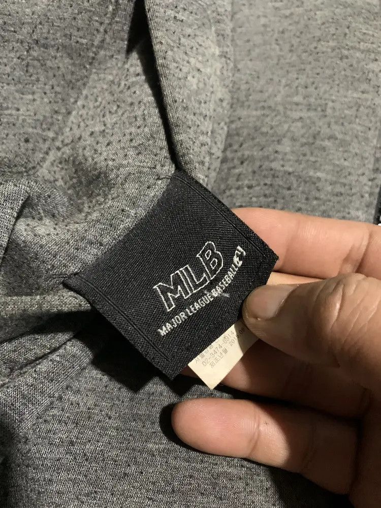 MLB Vintage MBL hybird puffer vest + hoodie reversible jacket Size US L / EU 52-54 / 3 - 14 Thumbnail