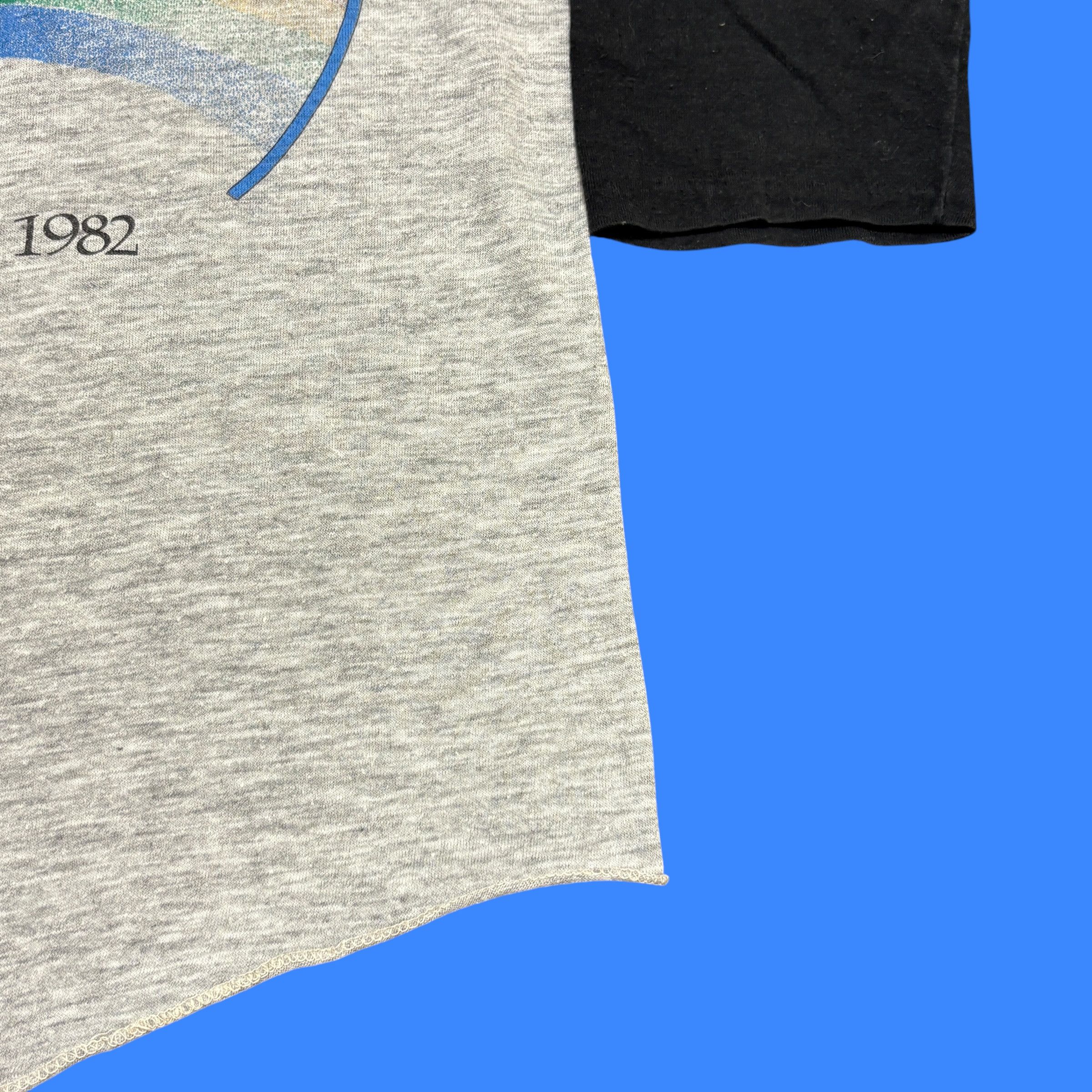 Band Tees Vintage Rainbow Shirt 80s Tour Single Stitch Rock Band Tee Size US S / EU 44-46 / 1 - 15 Thumbnail