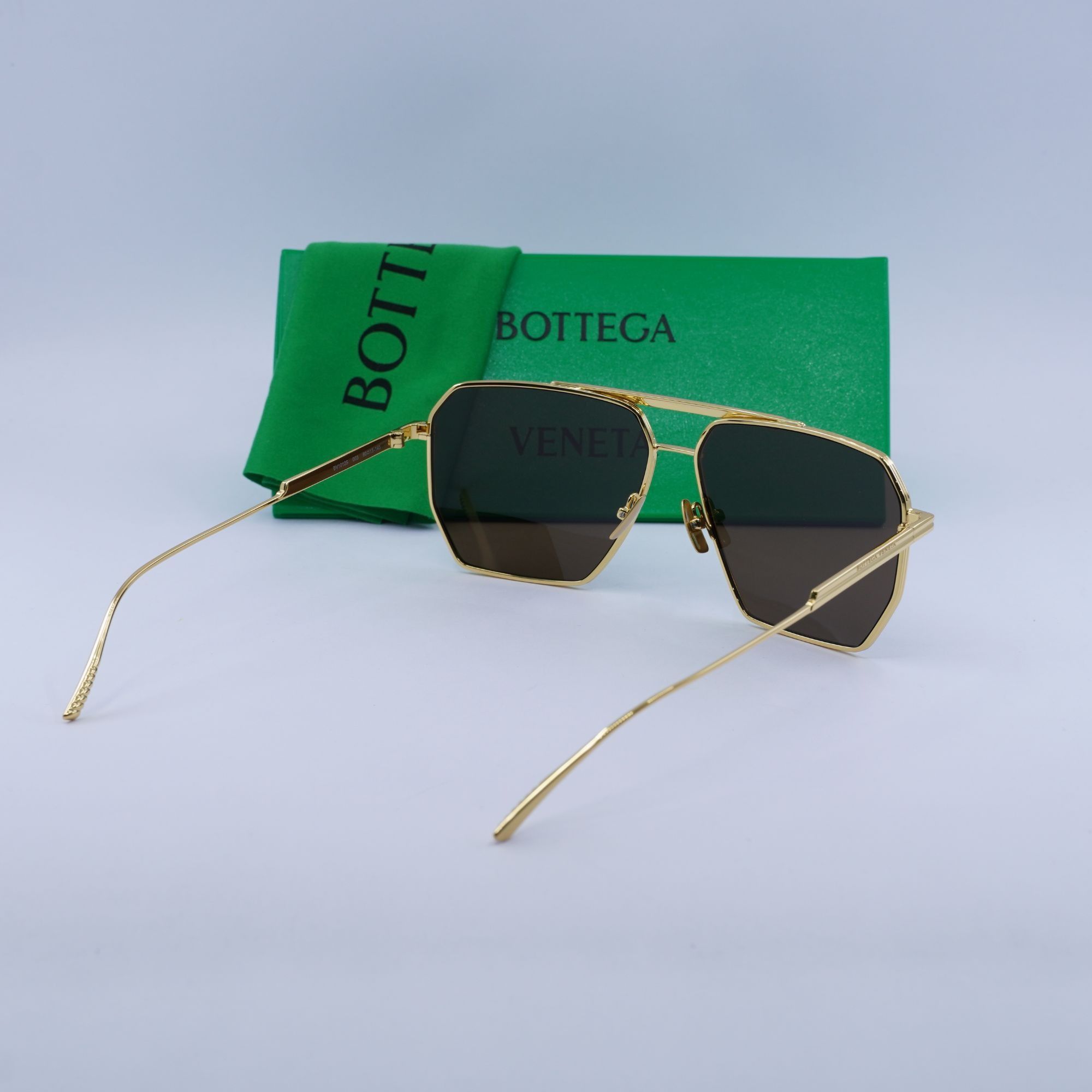 Bottega Veneta Bottega Veneta BV1012S 003 Sunglasses Gold Aviator Frame Size ONE SIZE - 12 Thumbnail