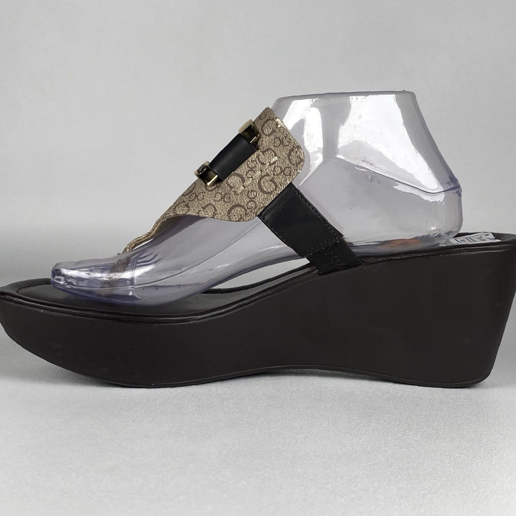 Guess VINTAGE Guess Wedge Flip Floos Brown/white/Gold Logo Size 11 Size US 11 / IT 41 - 5 Thumbnail