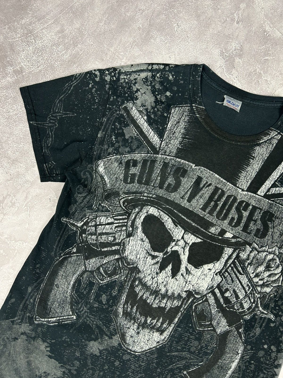 Band Tees × Guns N' Roses × Vintage Vintage Guns N Roses 90s AOP T Shirt RARE Size US S / EU 44-46 / 1 - 3 Thumbnail