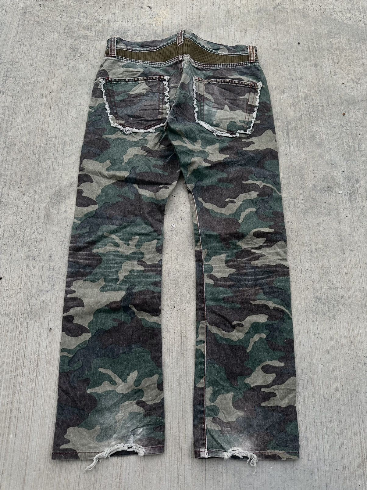 If Six Was Nine 2000s Rare Led rechwe studded camo pants Size US 30 / EU 46 - 2 Thumbnail