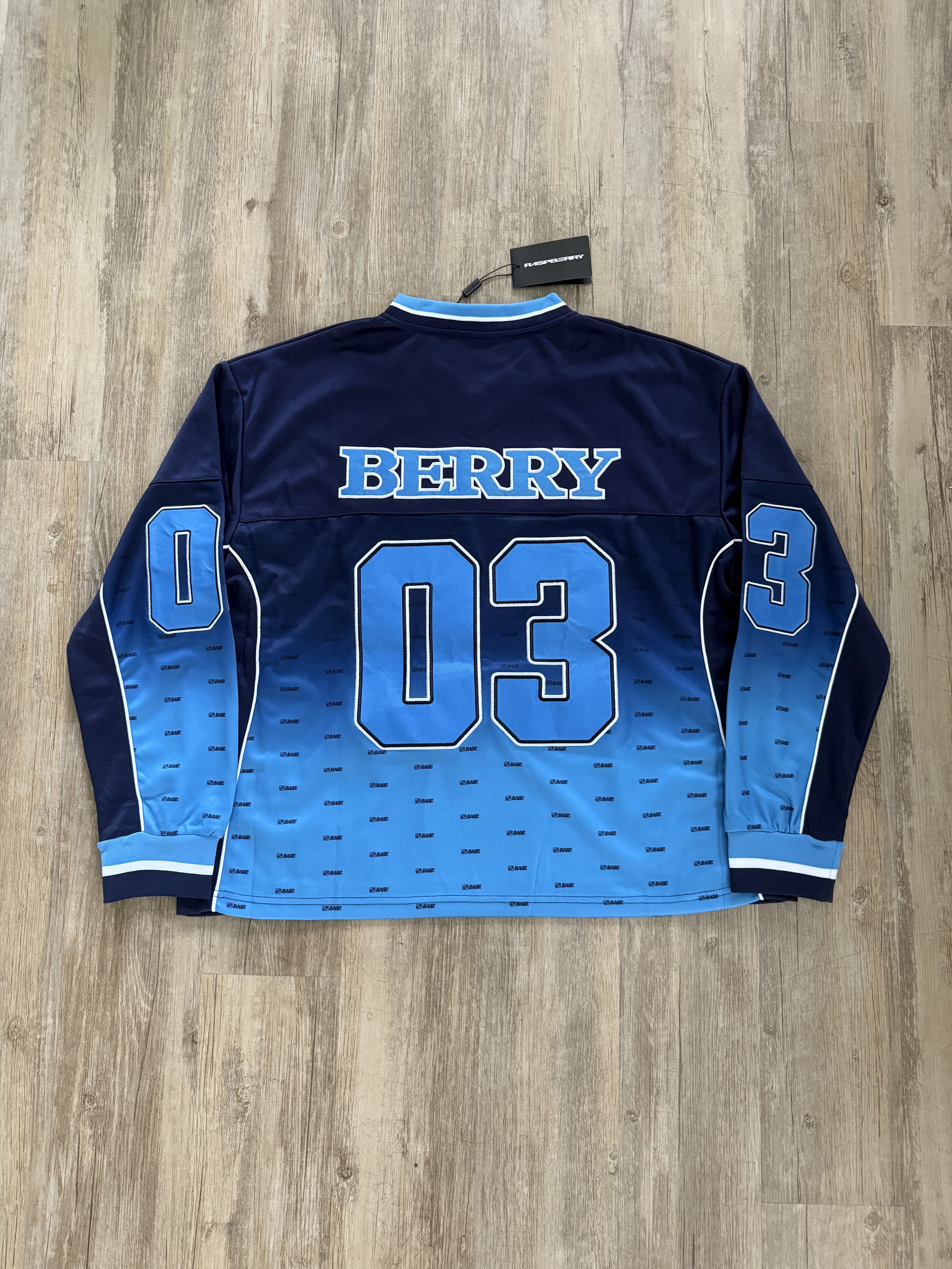 The GV Gallery GvGallery Raspberry Hills 'LGND' Jersey Size US M / EU 48-50 / 2 - 2 Thumbnail