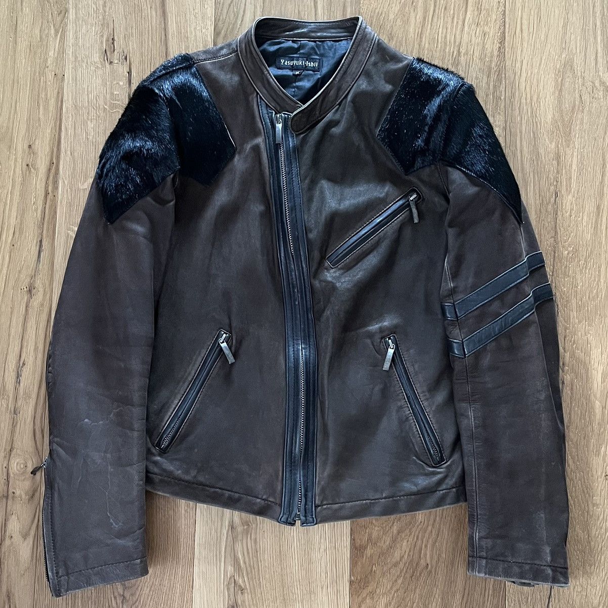 Yasuyuki Ishii Yasuyuki Ishii 2000s Pony Hair Leather Panelled Moto Jacket Size US S / EU 44-46 / 1 - 1 Thumbnail