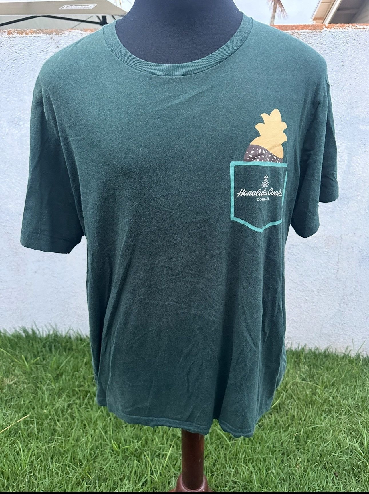 Uniqlo Uniqlo UT T-Shirt Men's XL Green Honolulu Cookie Company Size US XL / EU 56 / 4 - 1 Thumbnail