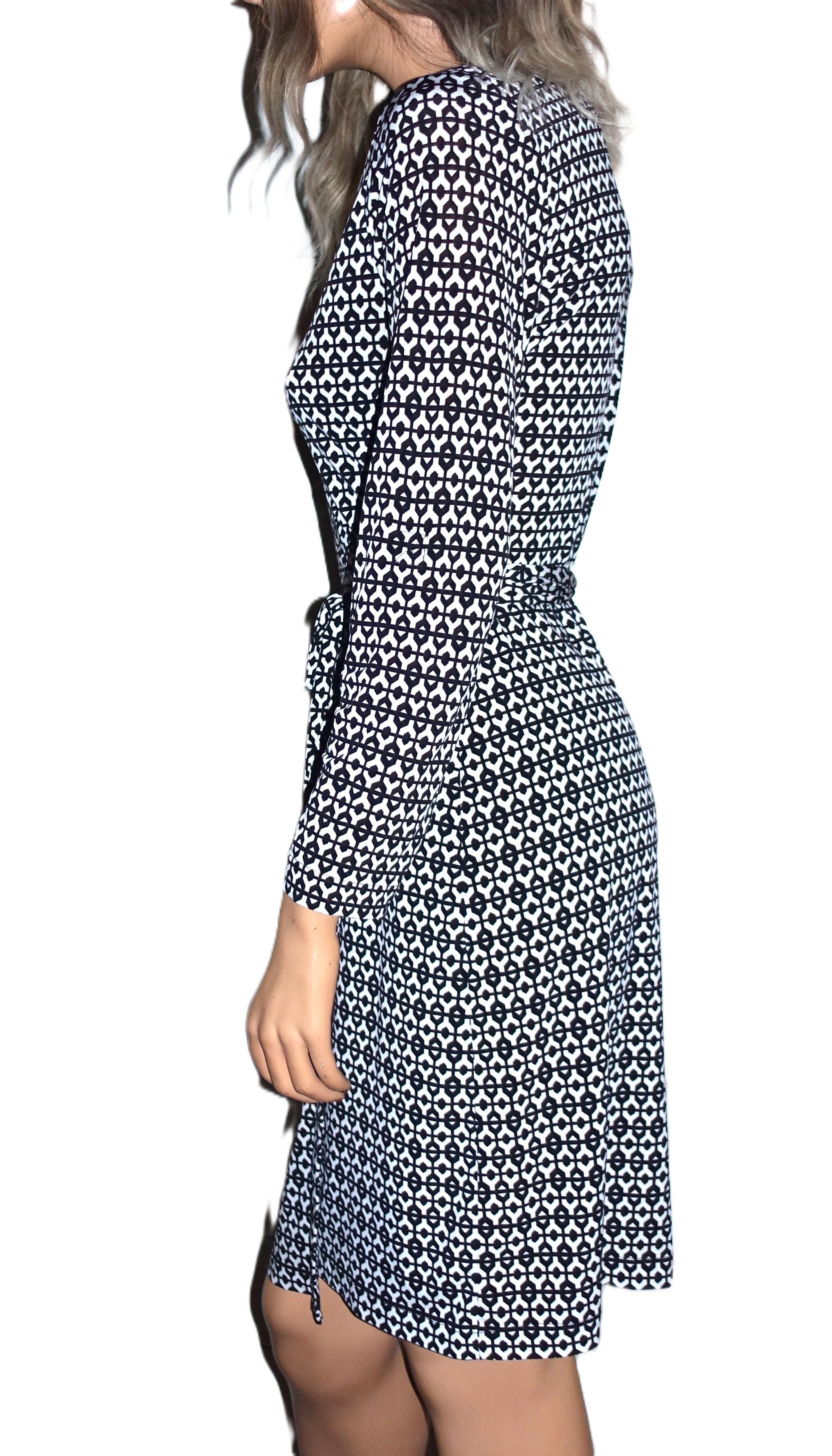 Calvin Klein Calvin Klein Black White Wrap Dress S Size S / US 4 / IT 40 - 4 Thumbnail
