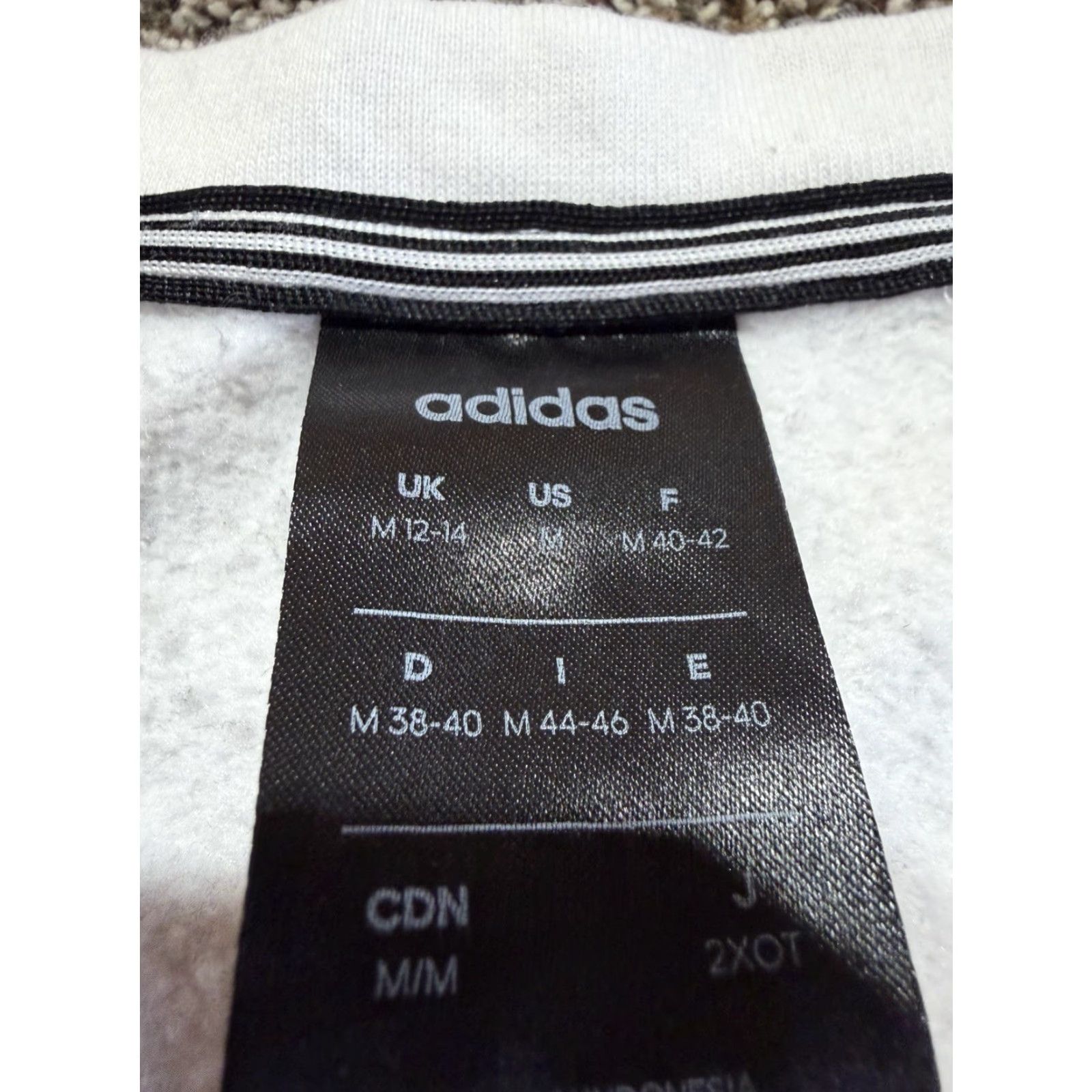 Adidas Adidas Womens Sweatshirt Striped White Medium Soft Fleece Pullover Size M / US 6-8 / IT 42-44 - 5 Thumbnail