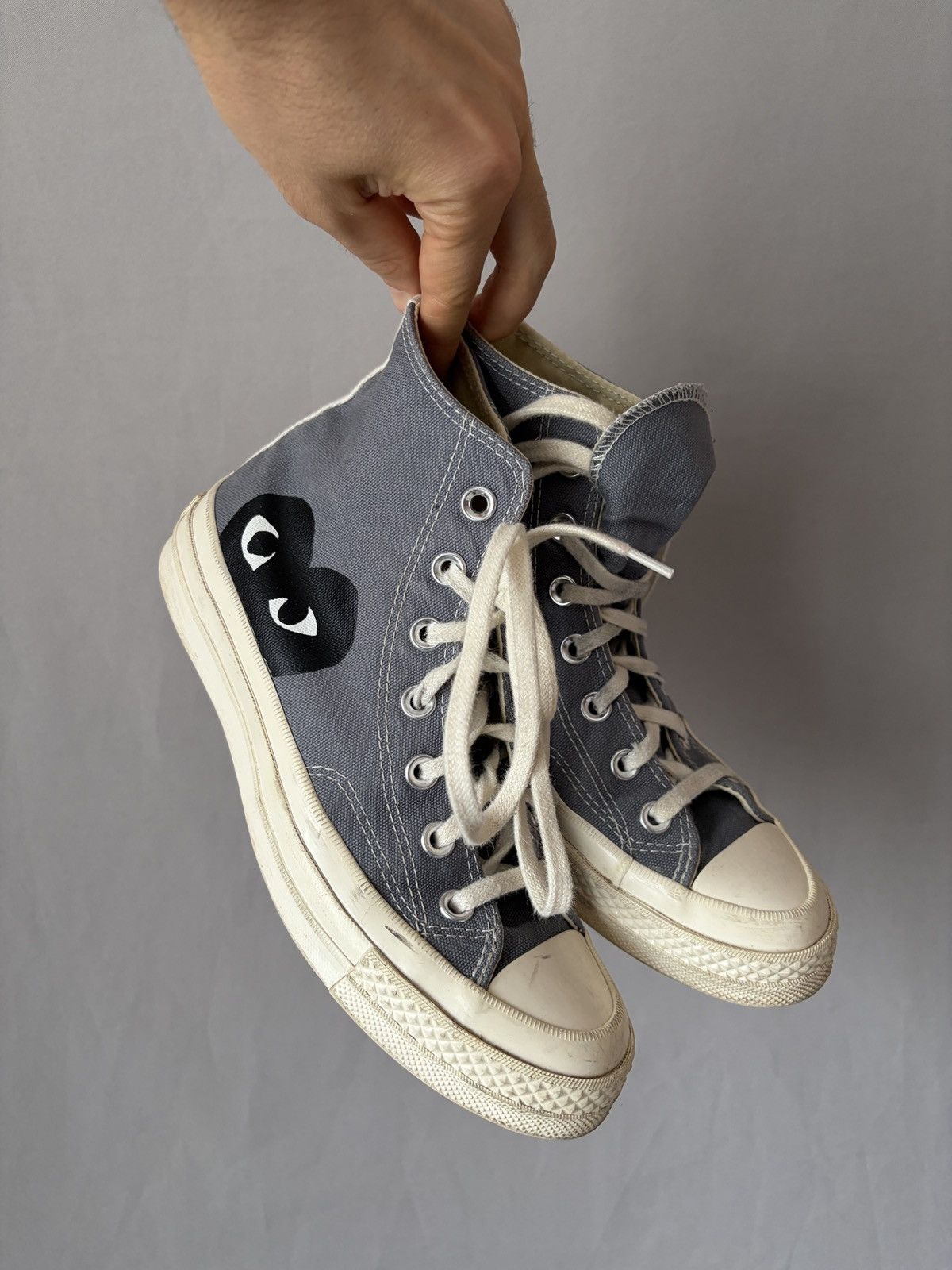 Comme des Garcons PLAY × Converse Comme Des Garcons Play x Converse Gray Hi-top Sneakers Size US 7 / IT 37 - 2 Thumbnail