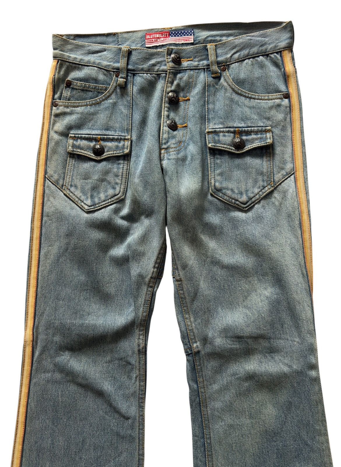 Japanese Brand BLUTENBLATT FLARE DISTRESSED JEANS Size US 30 / EU 46 - 3 Thumbnail