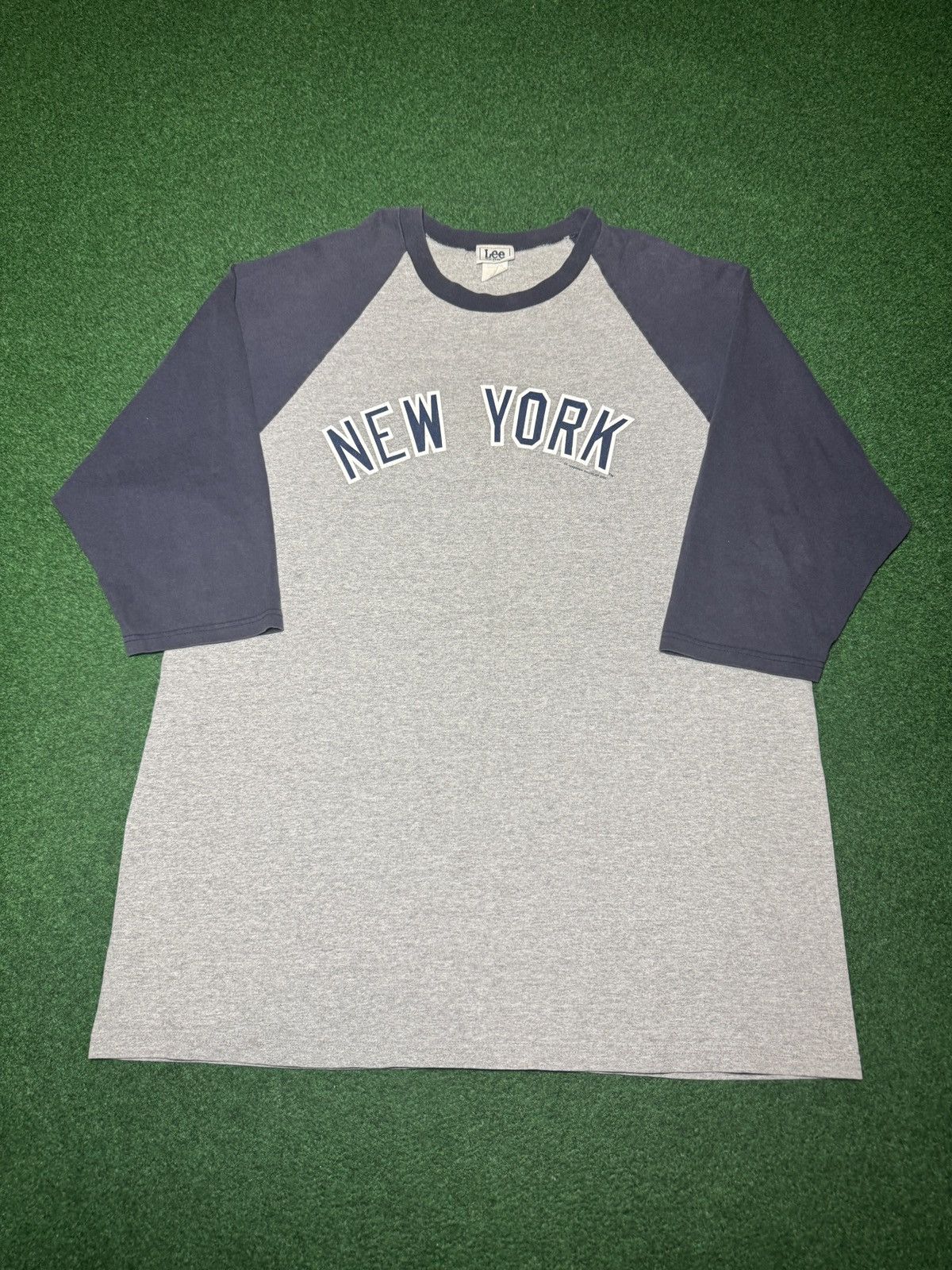 Lee New York Yankees 1/2 Sleeve Vintage Baseball XL T Shirt Size US XL / EU 56 / 4 - 1 Thumbnail