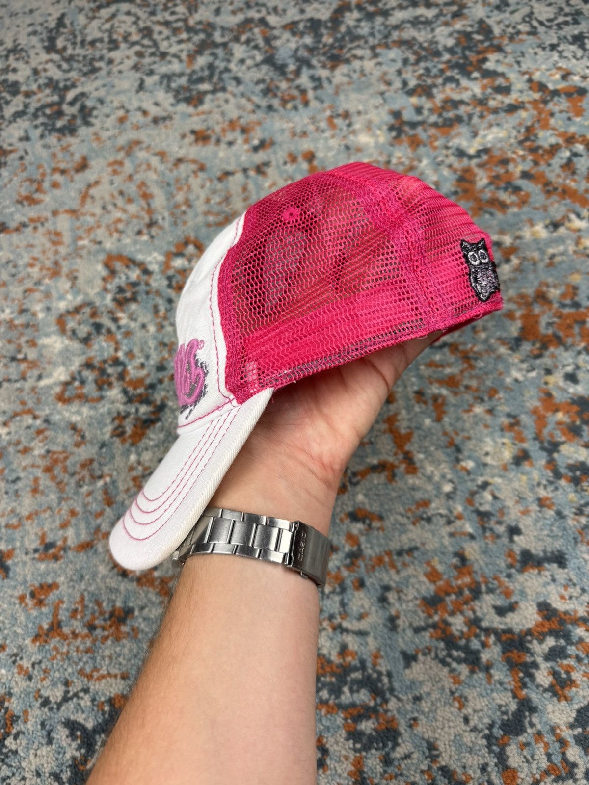 Vintage Vintage Y2K Hooters mesh trucker hat glitter barbie style Size ONE SIZE - 2 Thumbnail