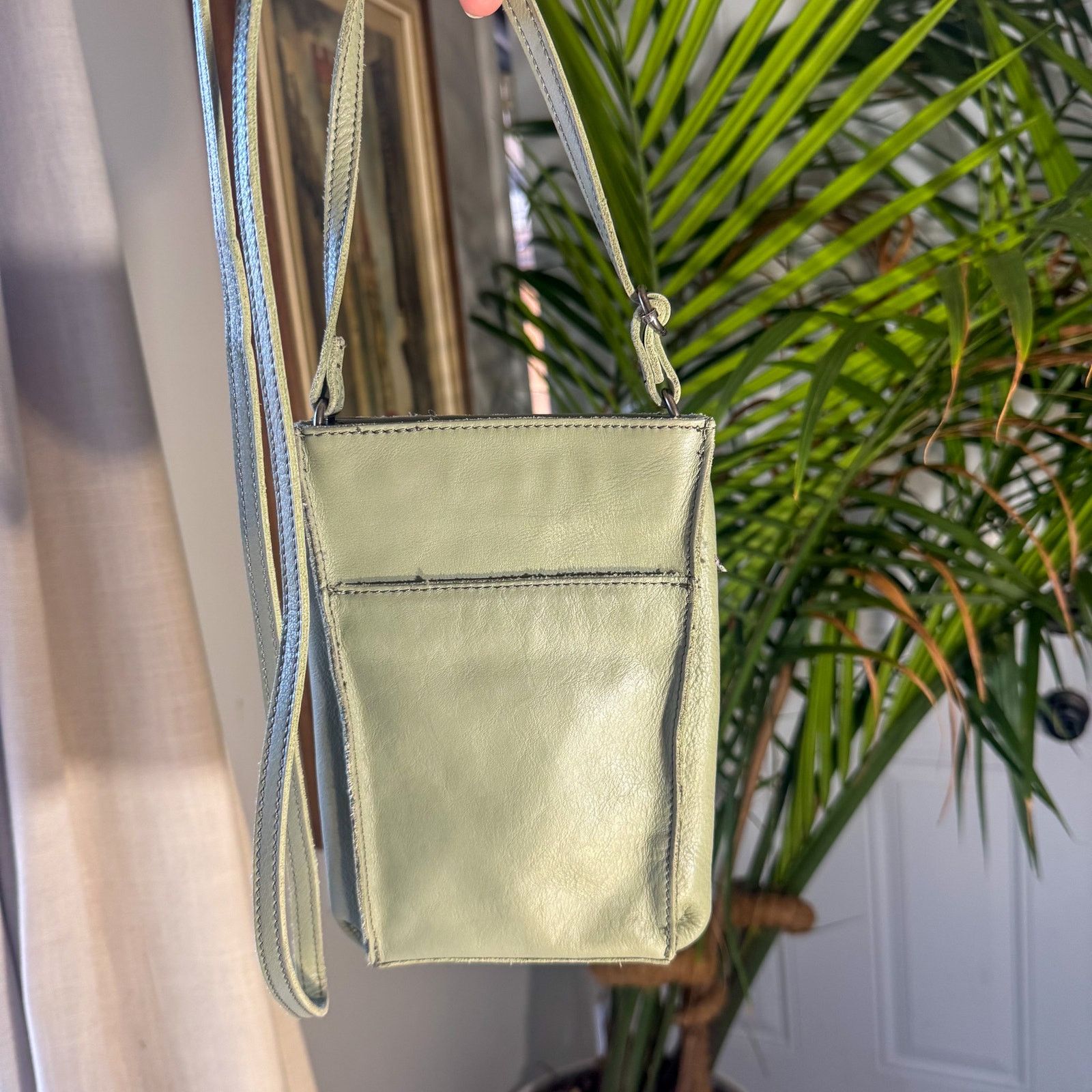 The Sak 🌿Y2K The Sak Sage Green Leather Mini Crossbody/Shoulder Bag Size ONE SIZE - 3 Thumbnail