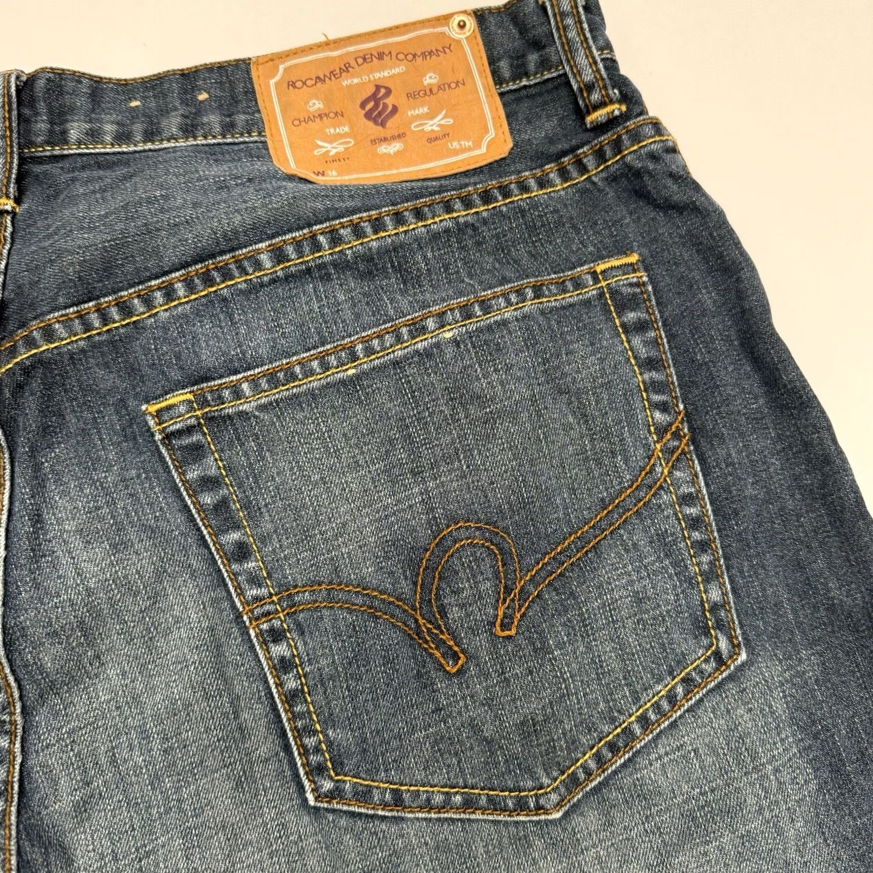 Rocawear Rocawear Y2K Baggy Denim Shorts 36 Mens 13" Inseam Wide Leg Blue Jeans Jorts 2000s Mens Denim Shorts Size US 36 / EU 52 - 8 Thumbnail