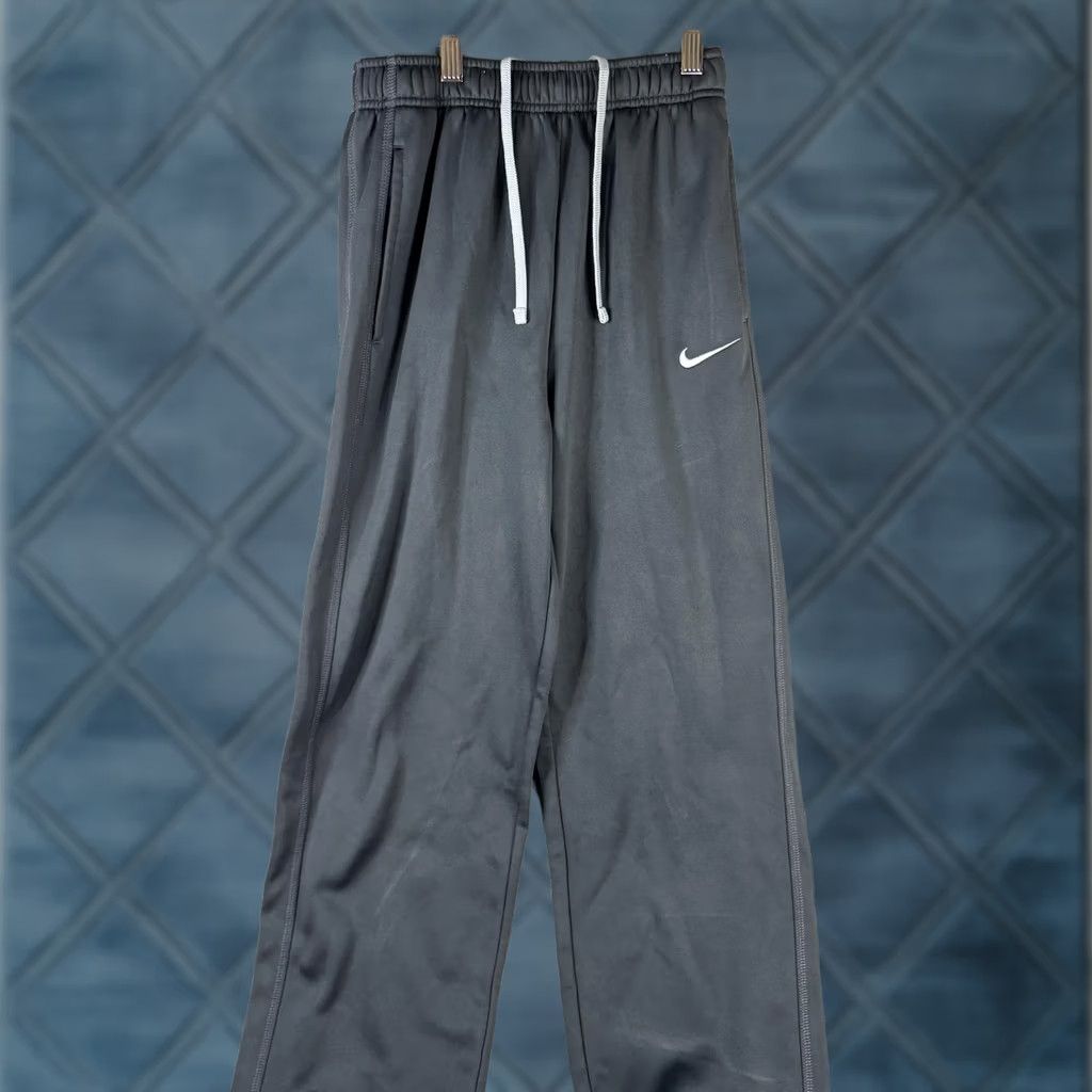 Nike Nike Therma-FIT Sweatpants Mens XL Gray Fleece Straight Leg Athletic 546161-060 Size US 36 / EU 52 - 1 Thumbnail