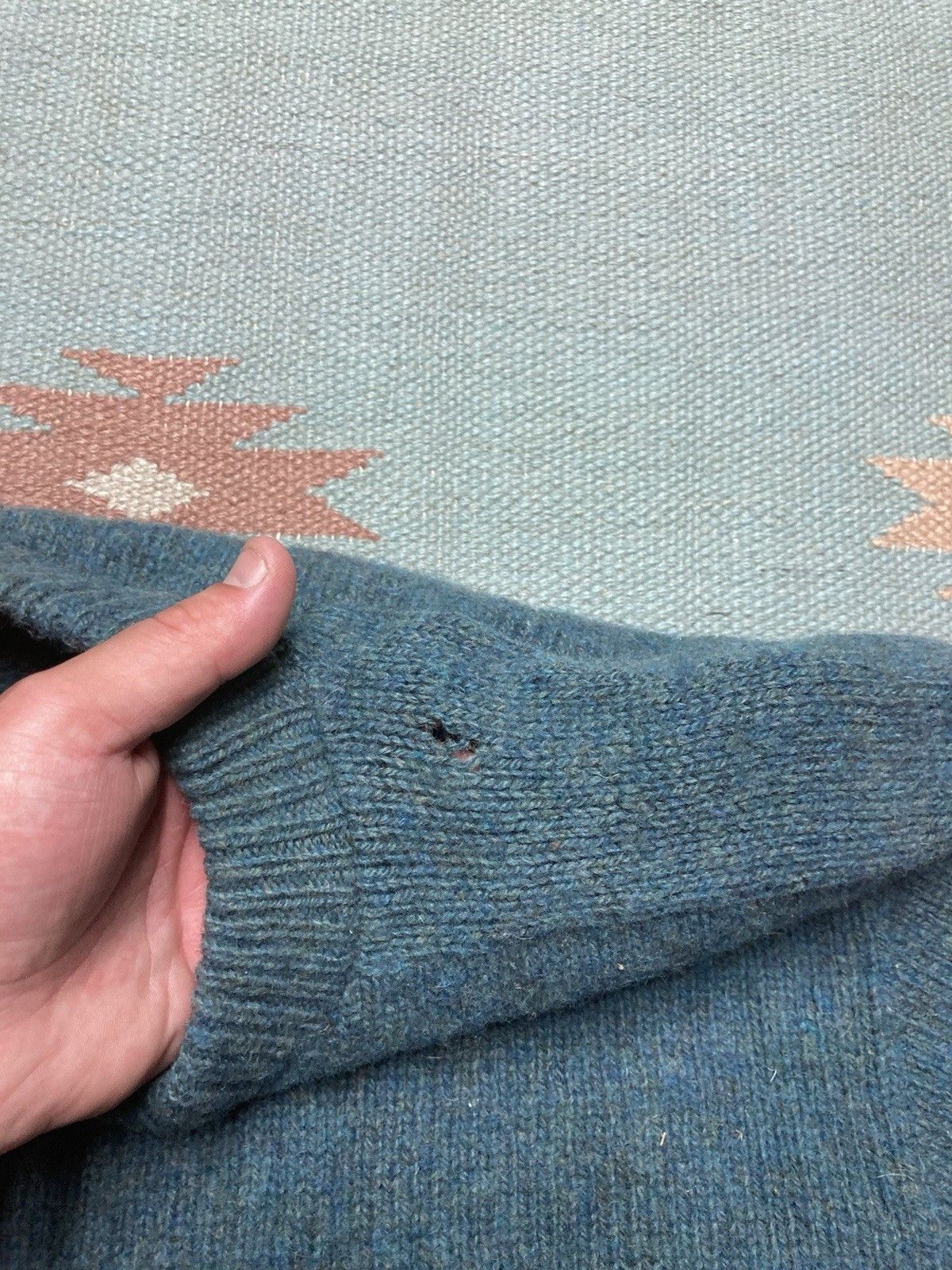 Vintage 50s 60s knit sweater sears wool camel blend distressed large Size US L / EU 52-54 / 3 - 3 Thumbnail