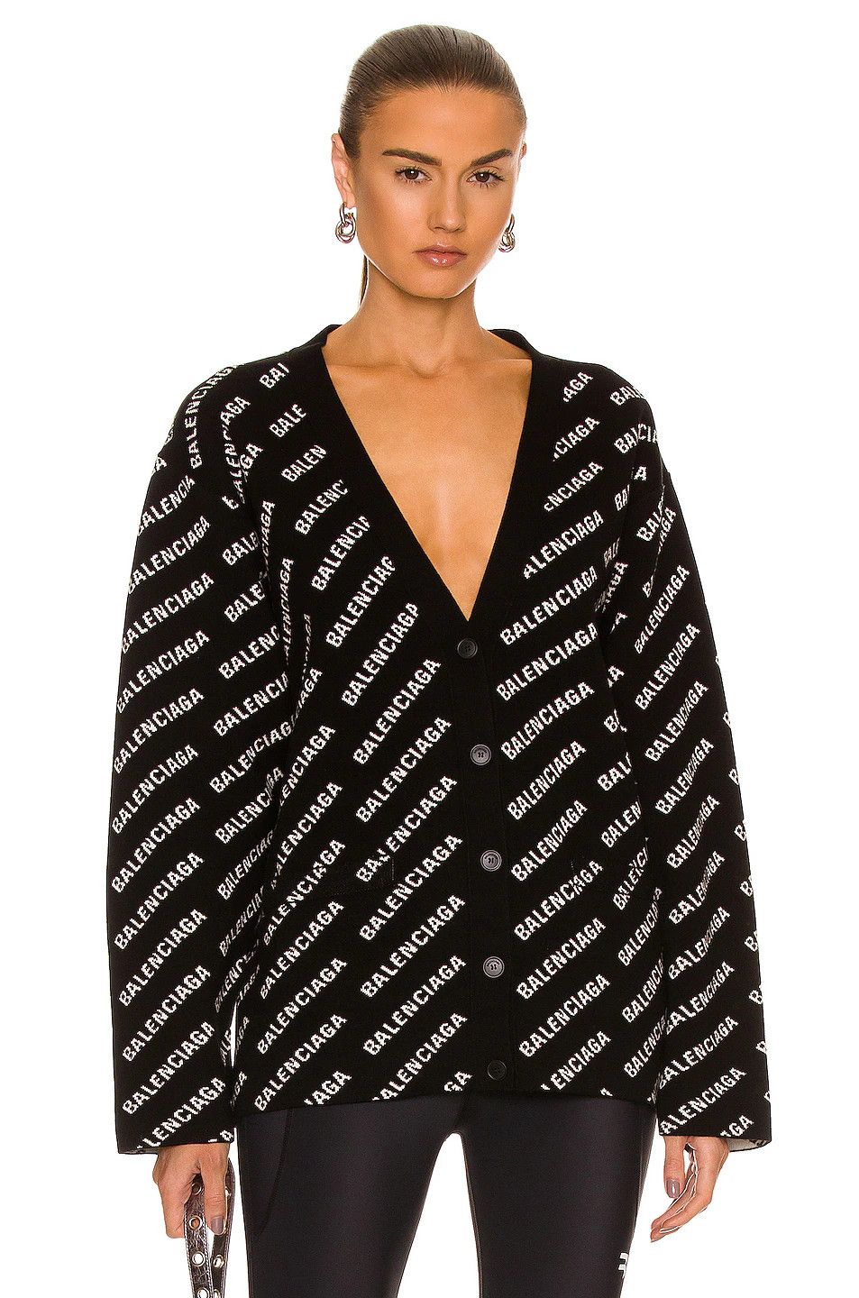 Balenciaga o1mt1gz0924 Mini Allover Logo Cardigan in Black/White Size XS / US 0-2 / IT 36-38 - 1 Thumbnail