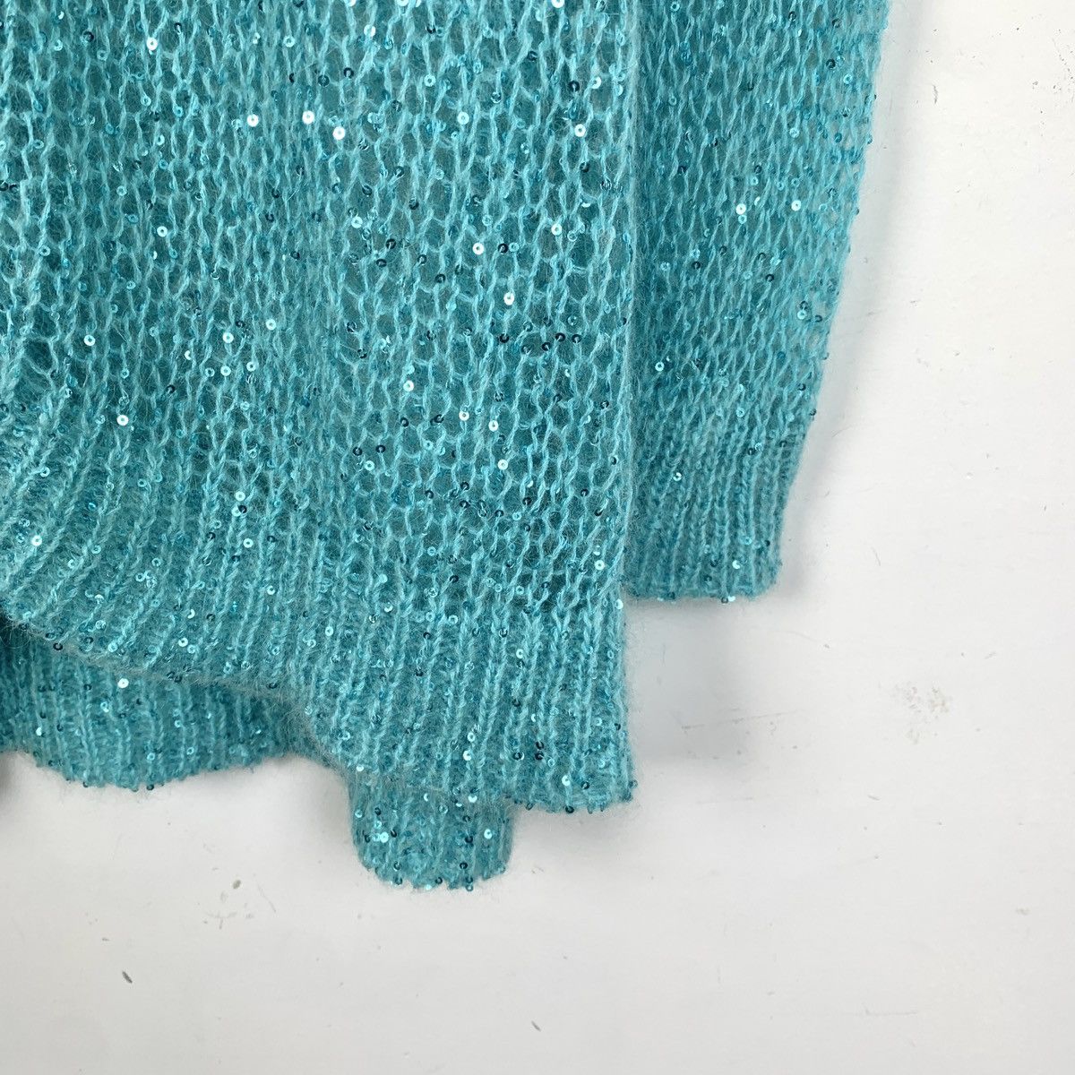 Miu Miu MiuMiu Blue Sequin V-neck Long Sleeve Knitted Cardigan K26WX Size S / US 4 / IT 40 - 4 Thumbnail