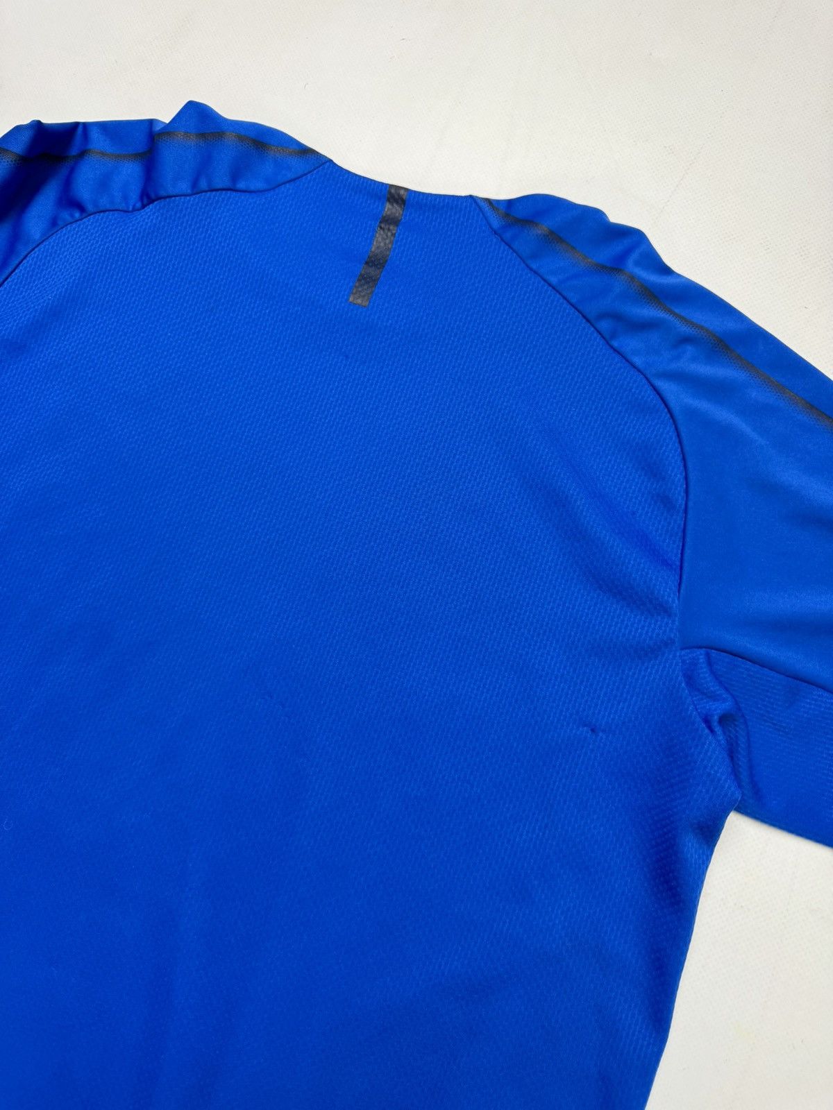 Puma Rare vintage Puma Italy soccer jersey y2k Size US XS / EU 42 / 0 - 8 Thumbnail