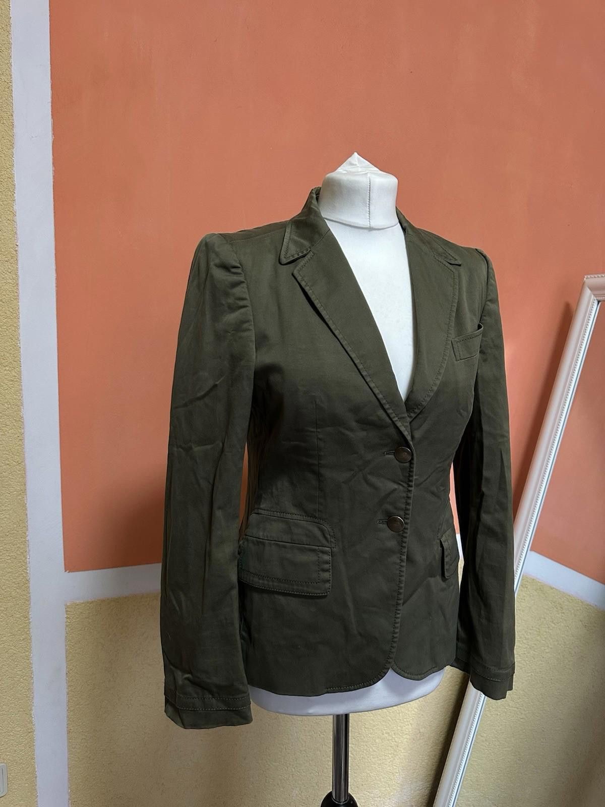 Gucci Gucci Women Blazzer Size 40 Khaki Size M / US 6-8 / IT 42-44 - 2 Thumbnail