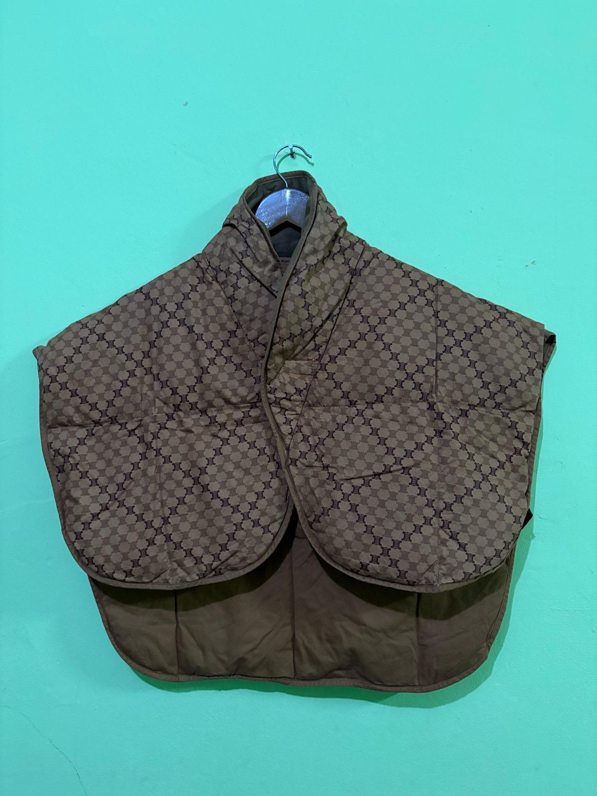 Celine Celine Full Print Monogram Logo Poncho Padded Vest Size US M / EU 48-50 / 2 - 1 Thumbnail