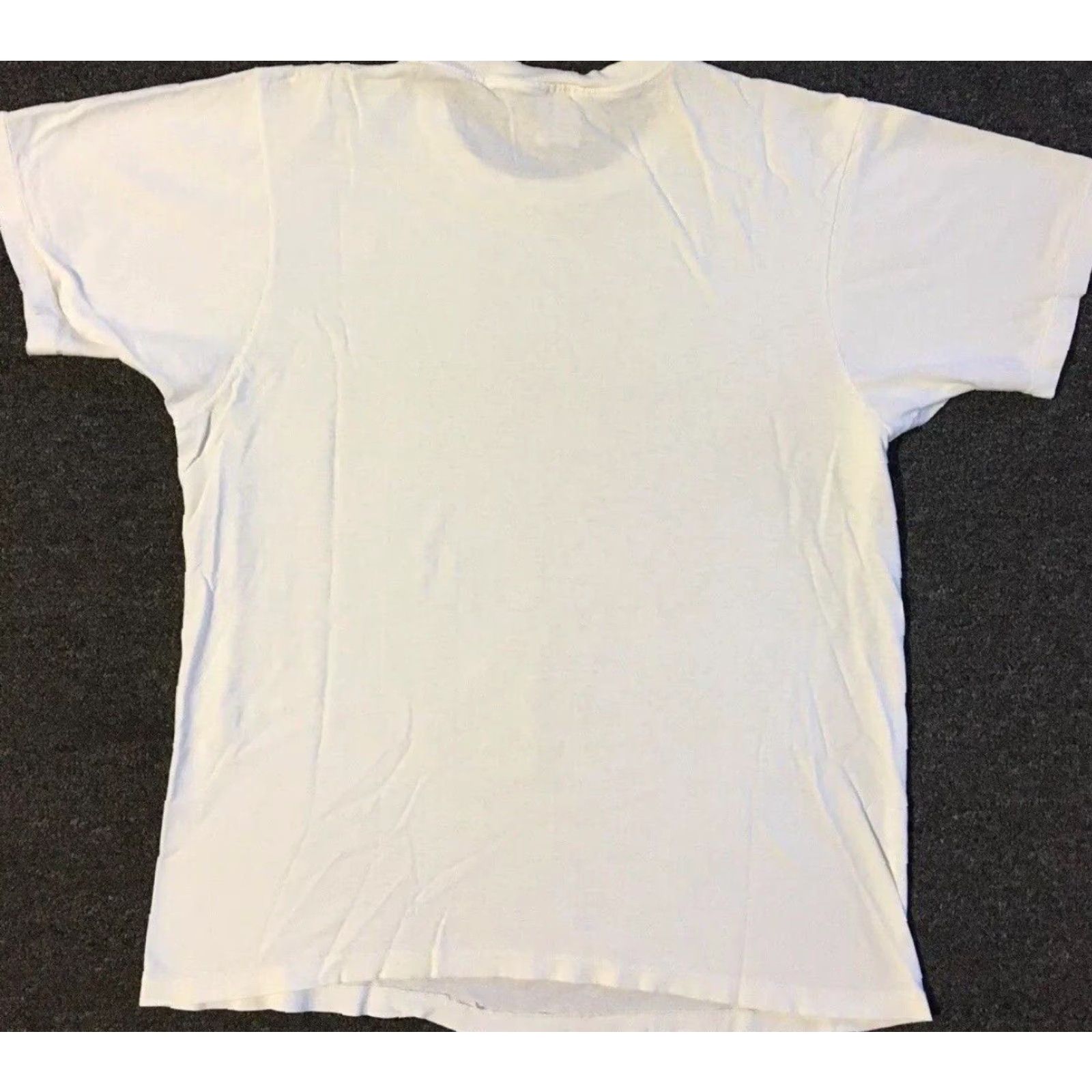 Hanes Vtg Hanes Shirt 90s Grunge Biker Punk Skate Surf Trucker Distressed S Mens White Casual T-Shirt Size S Size US S / EU 44-46 / 1 - 2 Thumbnail